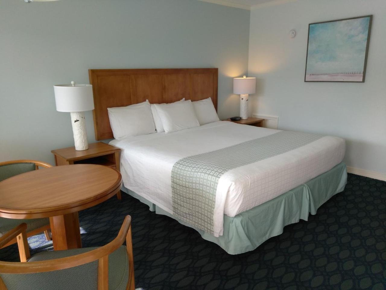 Sea Crest Inn photo 33
