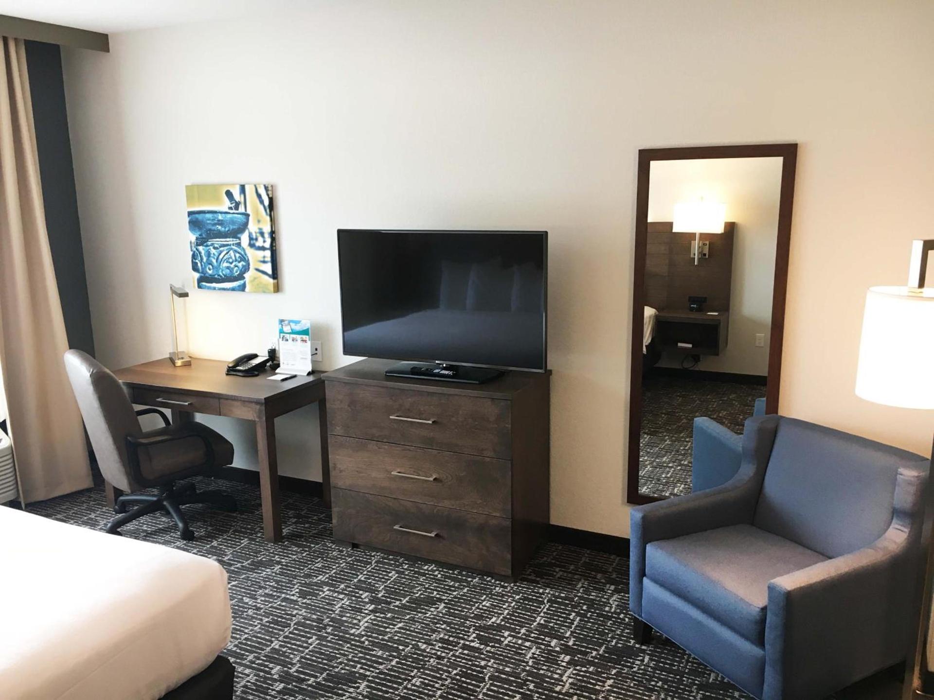 Gundersen Hotel & Suites photo 21