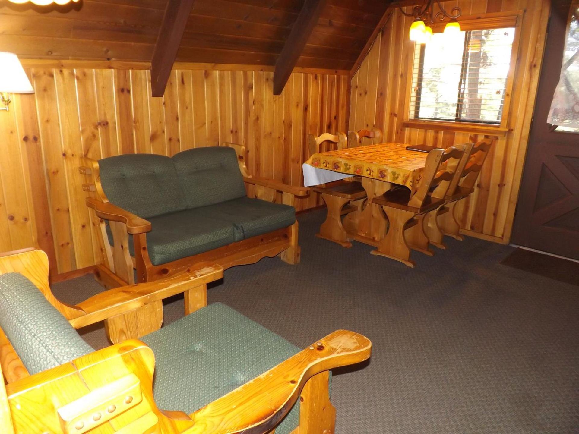 Arizona Mountain Inn & Cabins photo 99