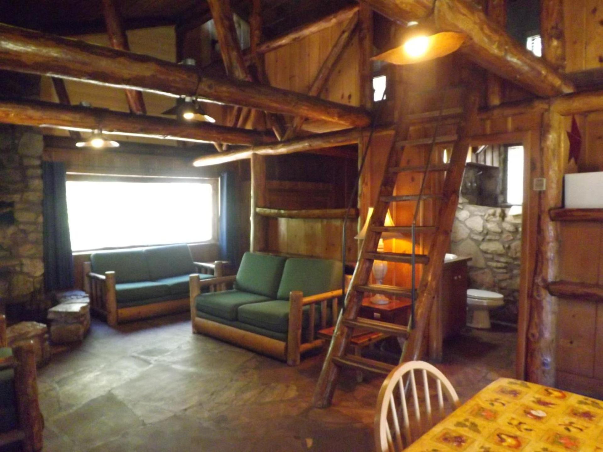 Arizona Mountain Inn & Cabins photo 90