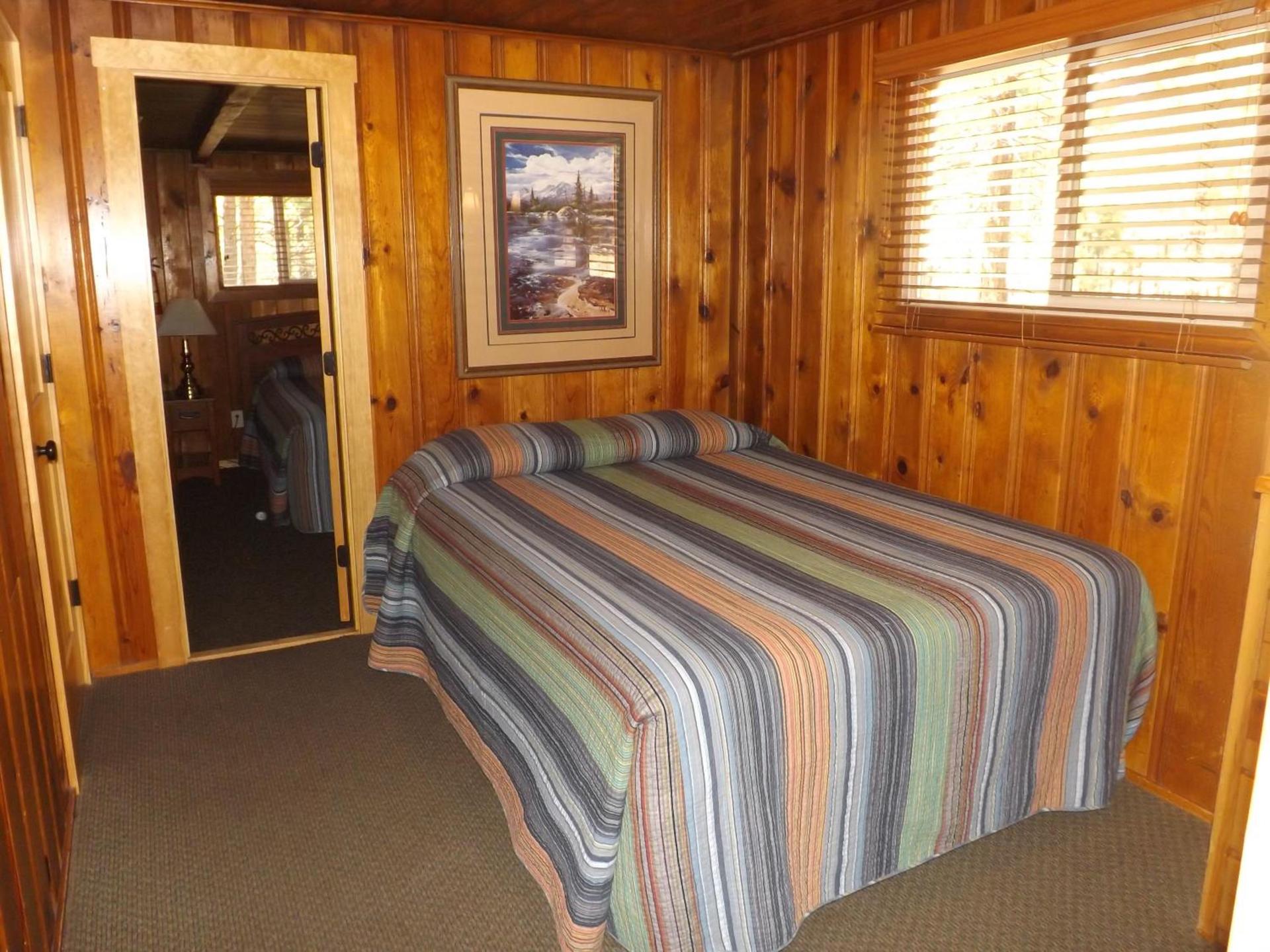 Arizona Mountain Inn & Cabins photo 82