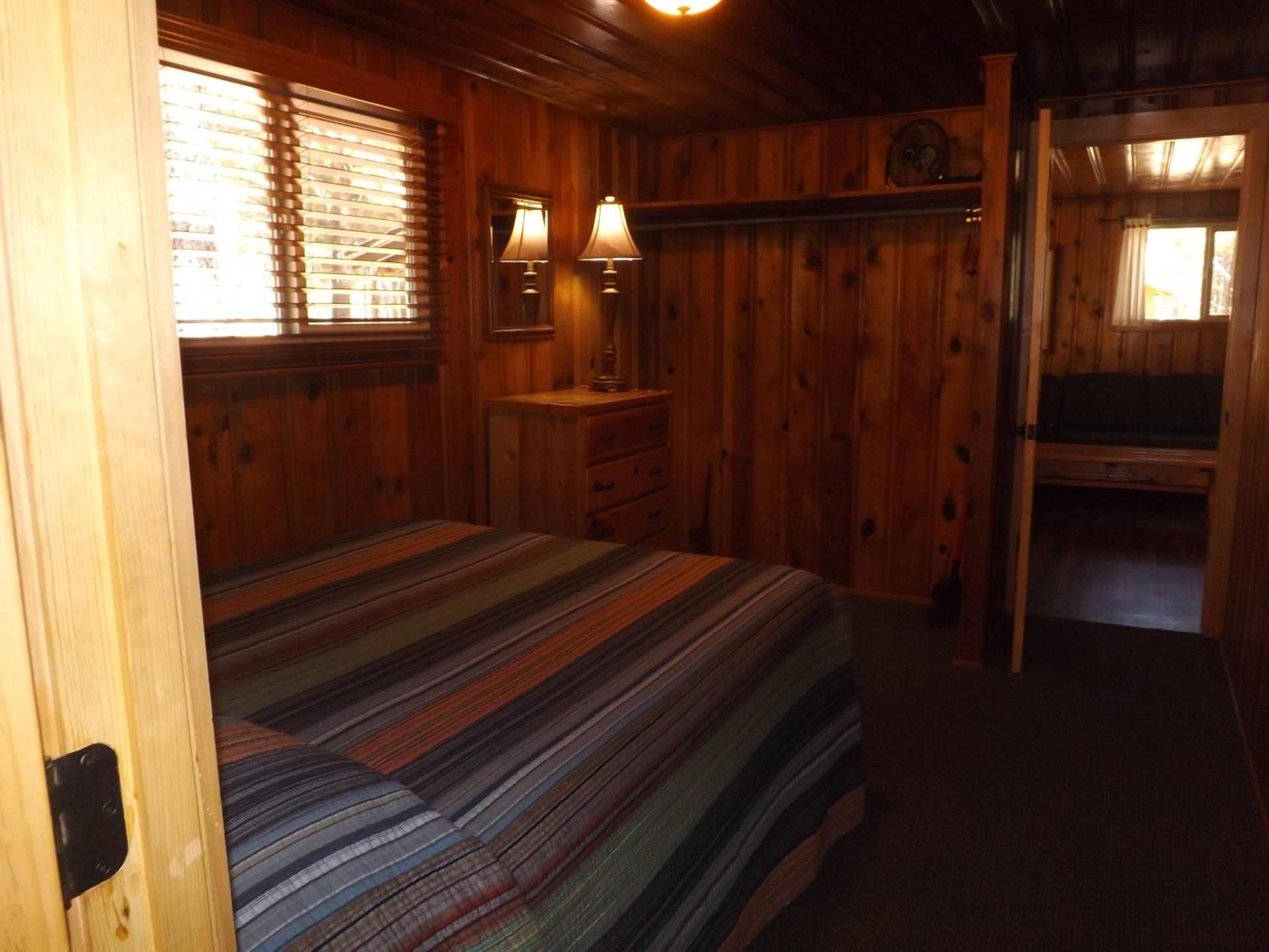 Arizona Mountain Inn & Cabins photo 81