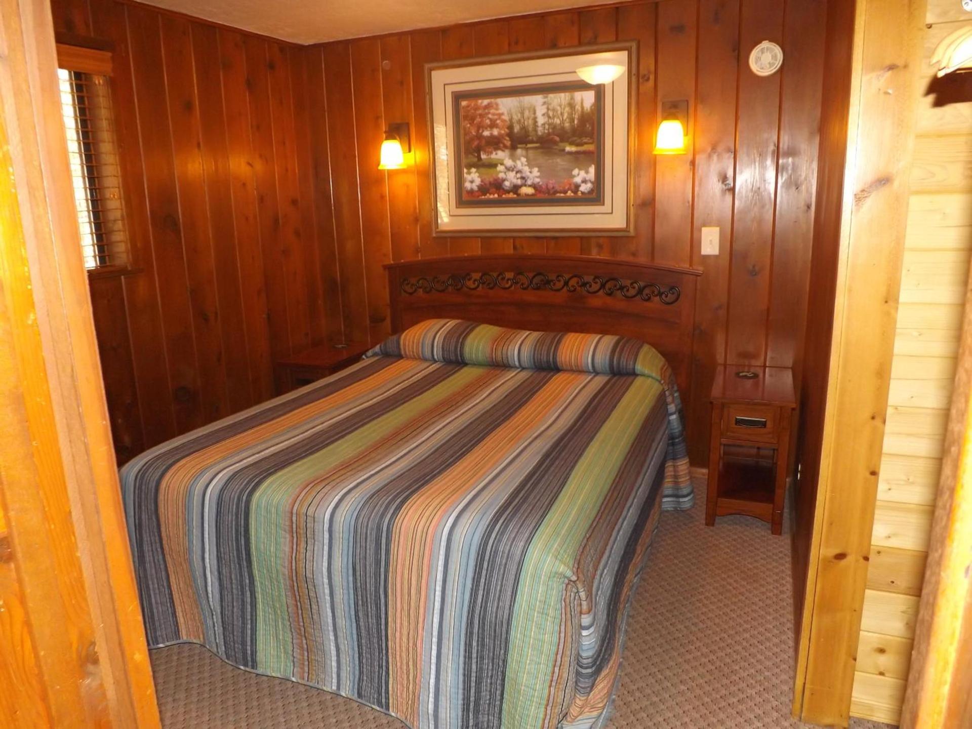Arizona Mountain Inn & Cabins photo 77