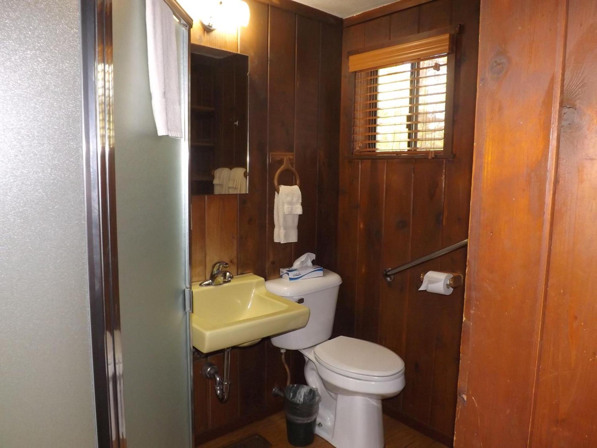 Arizona Mountain Inn & Cabins photo 76