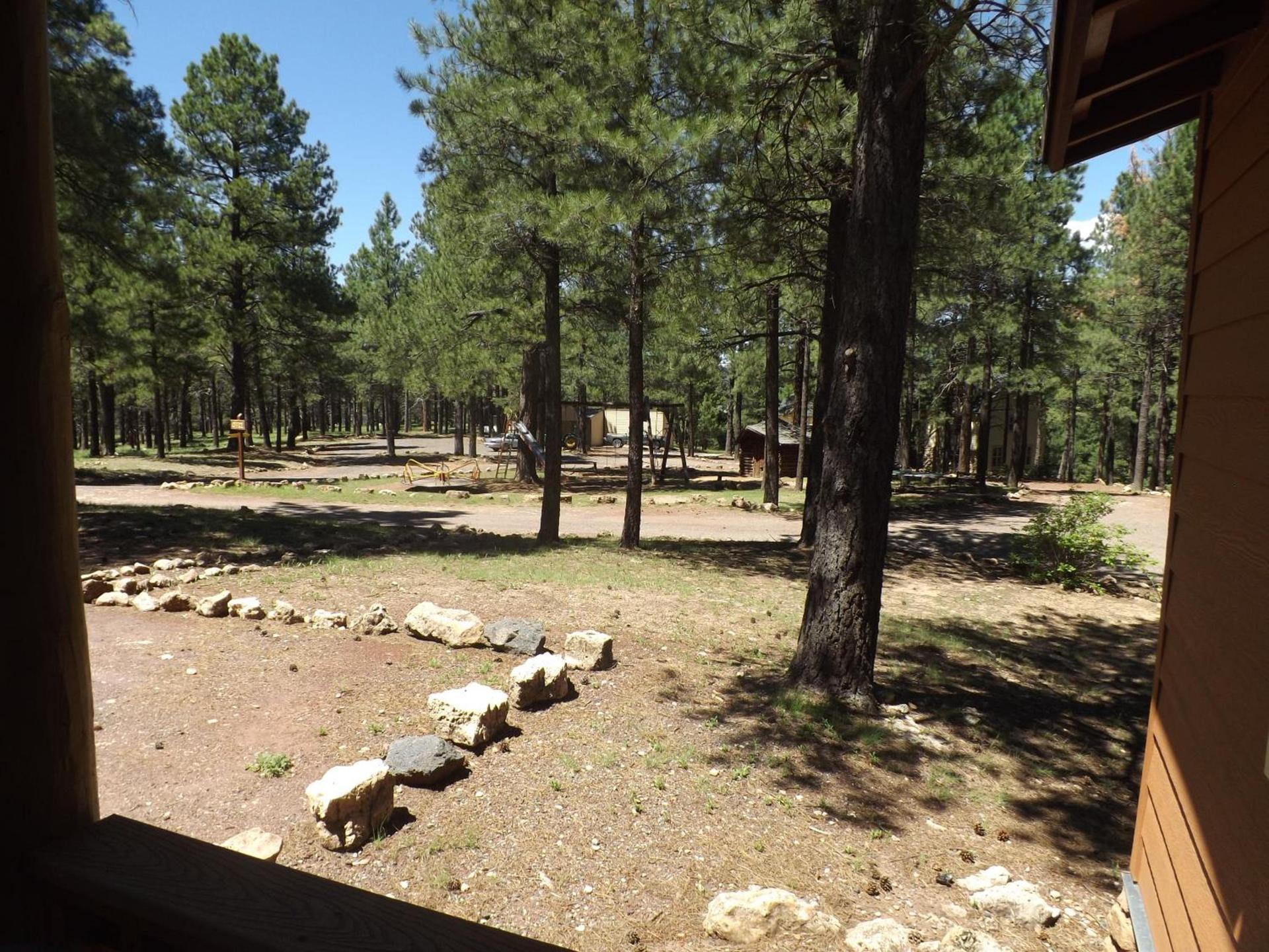Arizona Mountain Inn & Cabins photo 73