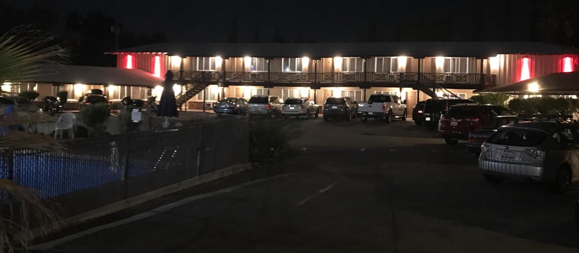 Red Bluff Inn photo 10