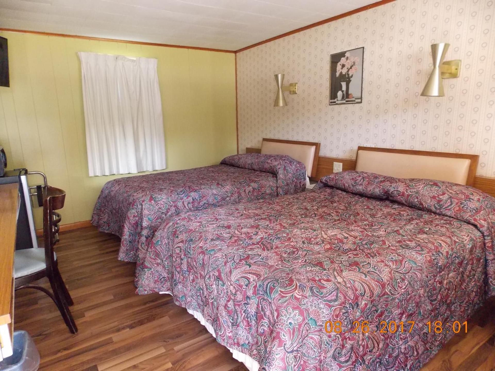 Melody Motor Lodge photo 7