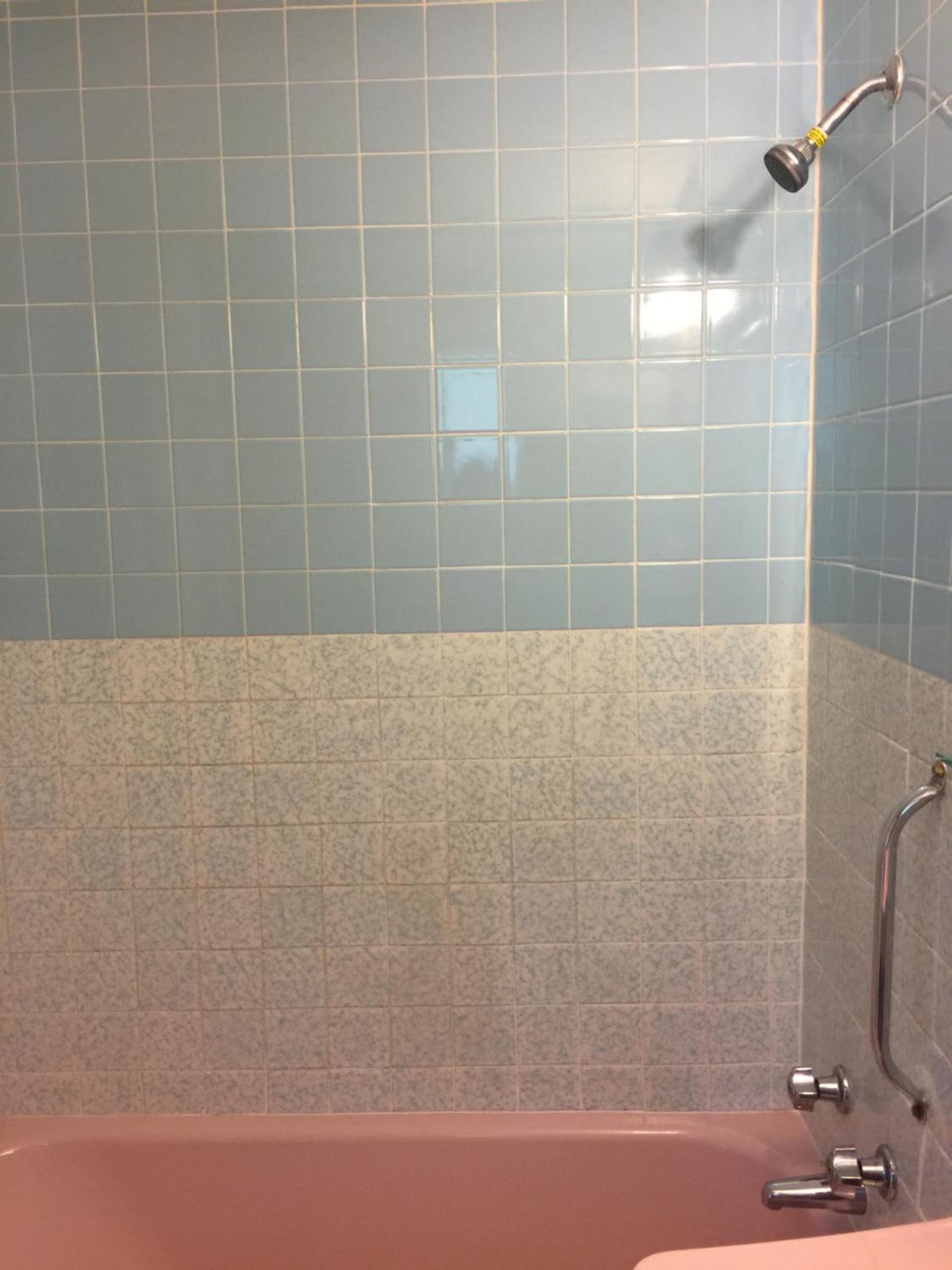 Melody Motor Lodge photo 24