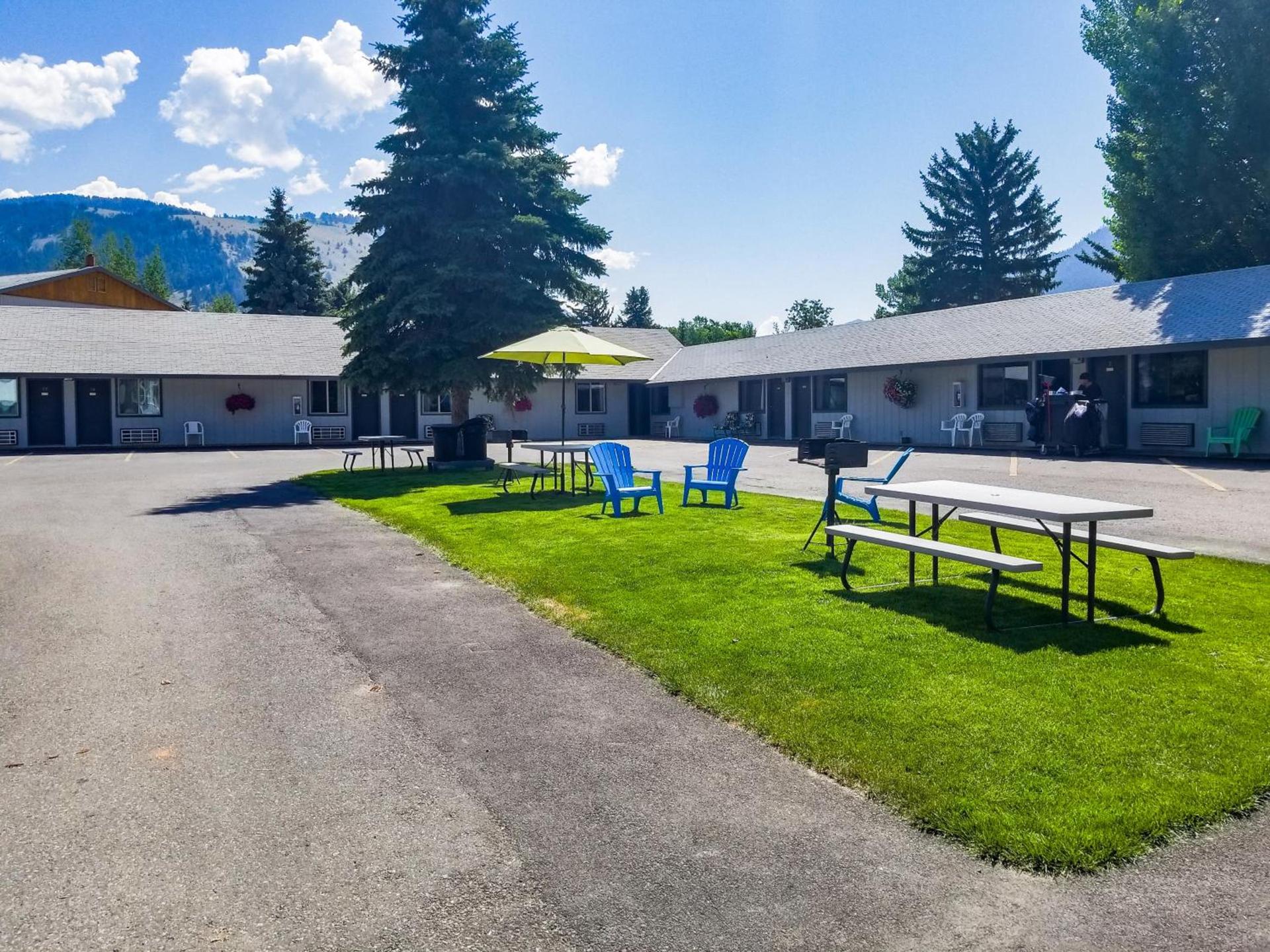 Alpine Motel photo 5