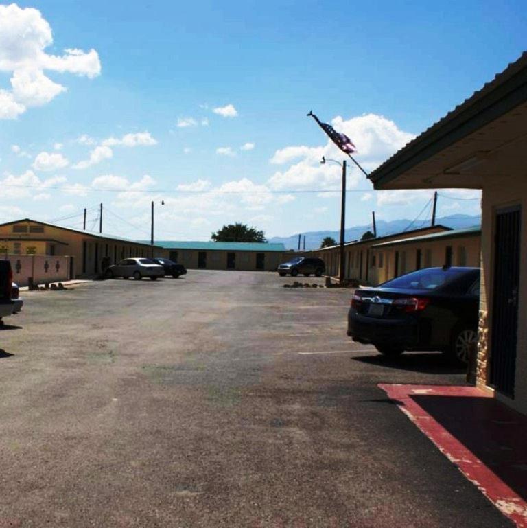 HWY Express Inn and Suites photo 30