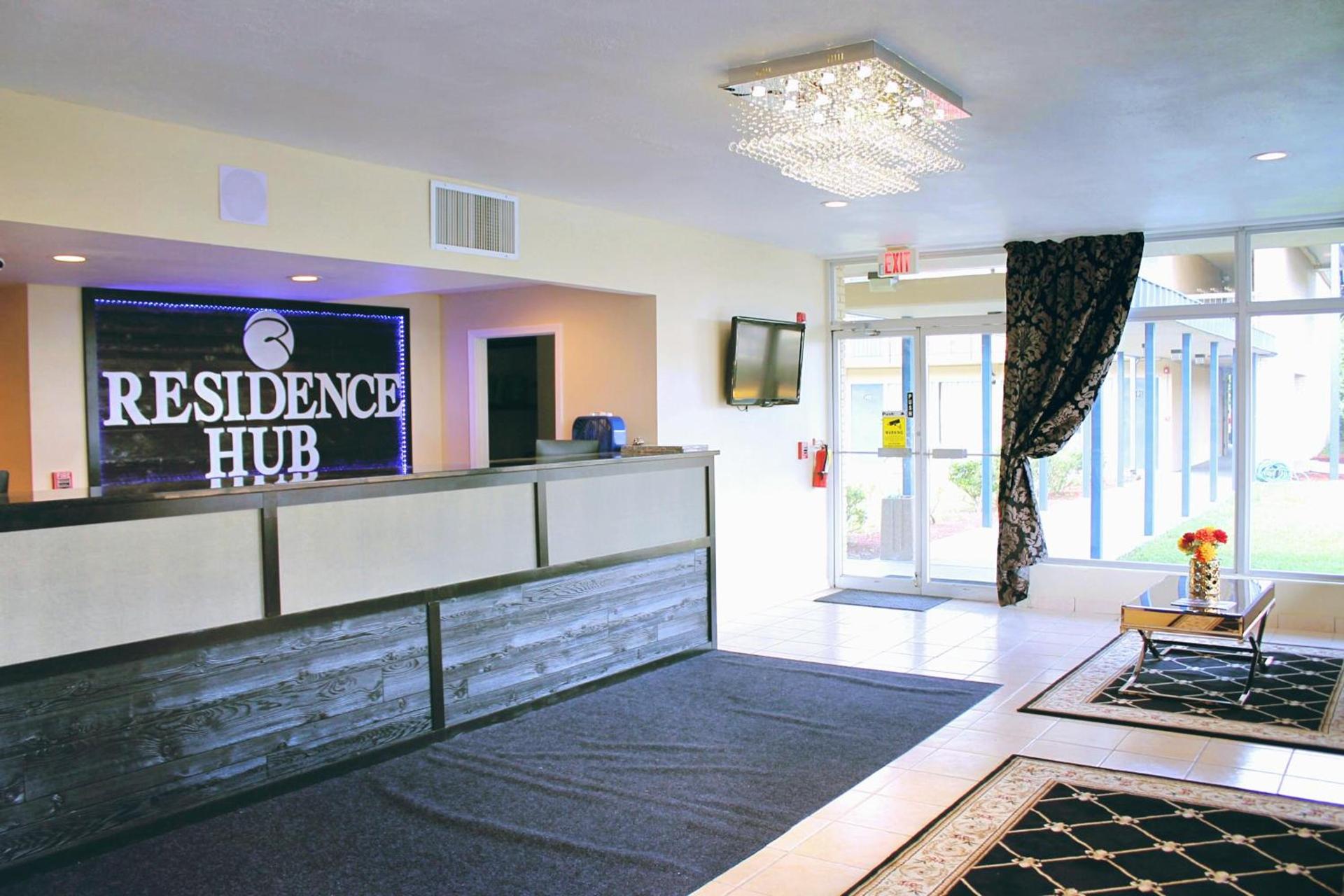 Residence Hub Inn and Suites photo 3