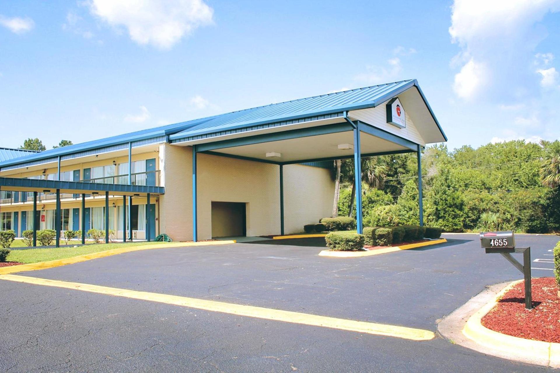 Residence Hub Inn and Suites photo 4