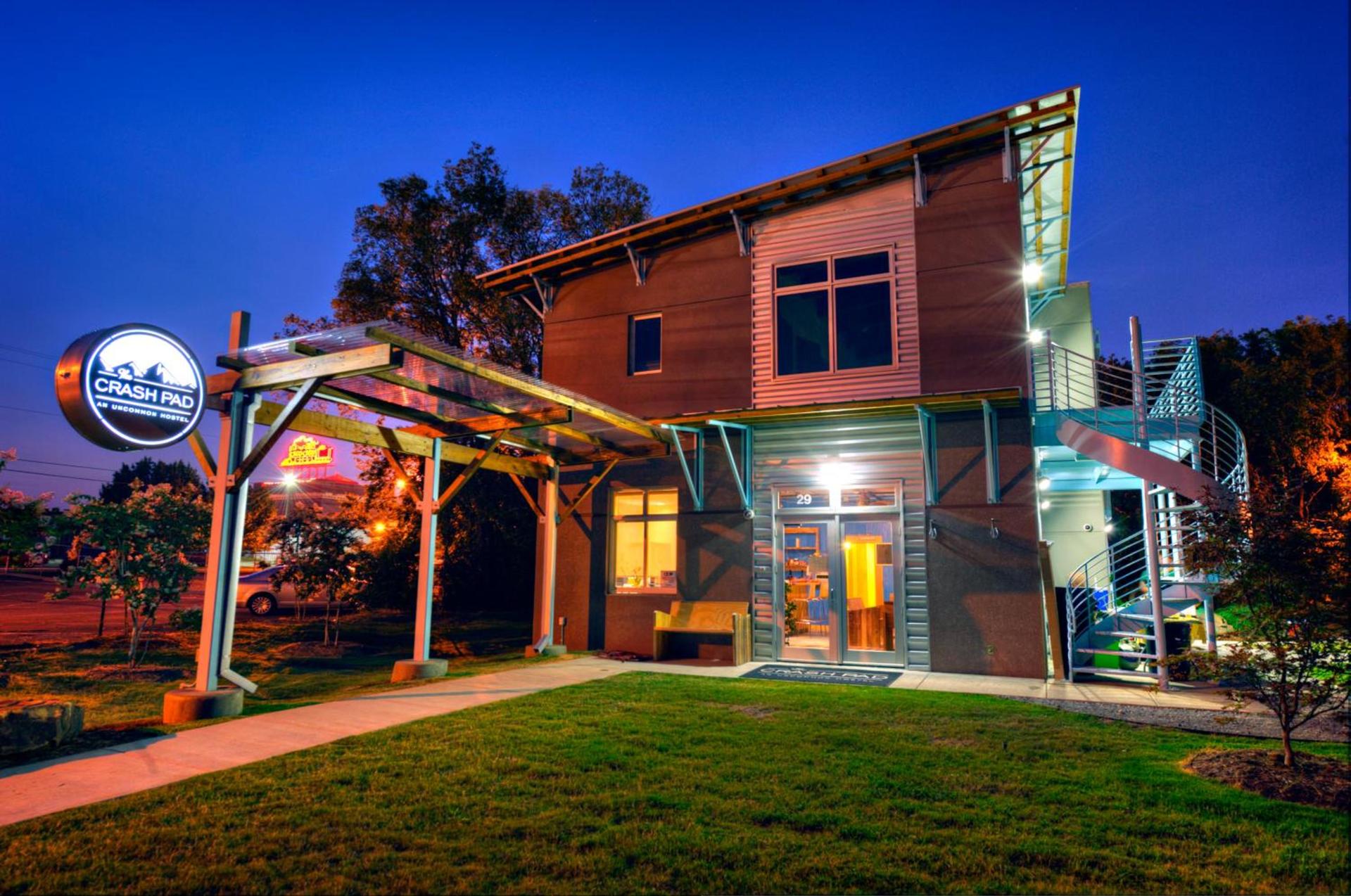 The Crash Pad: An Uncommon Hostel photo 1