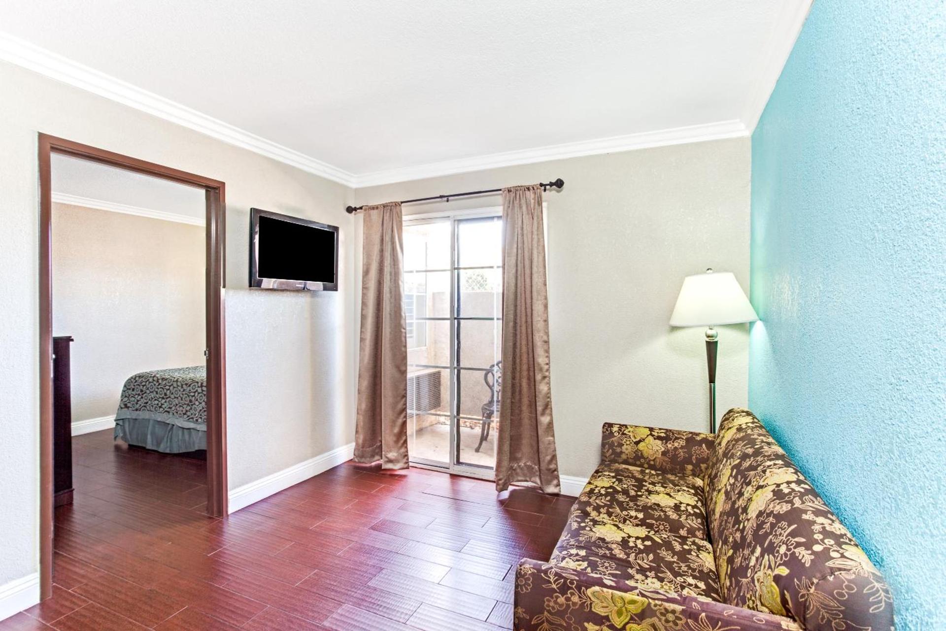 Cabana Inn & Suites photo 30