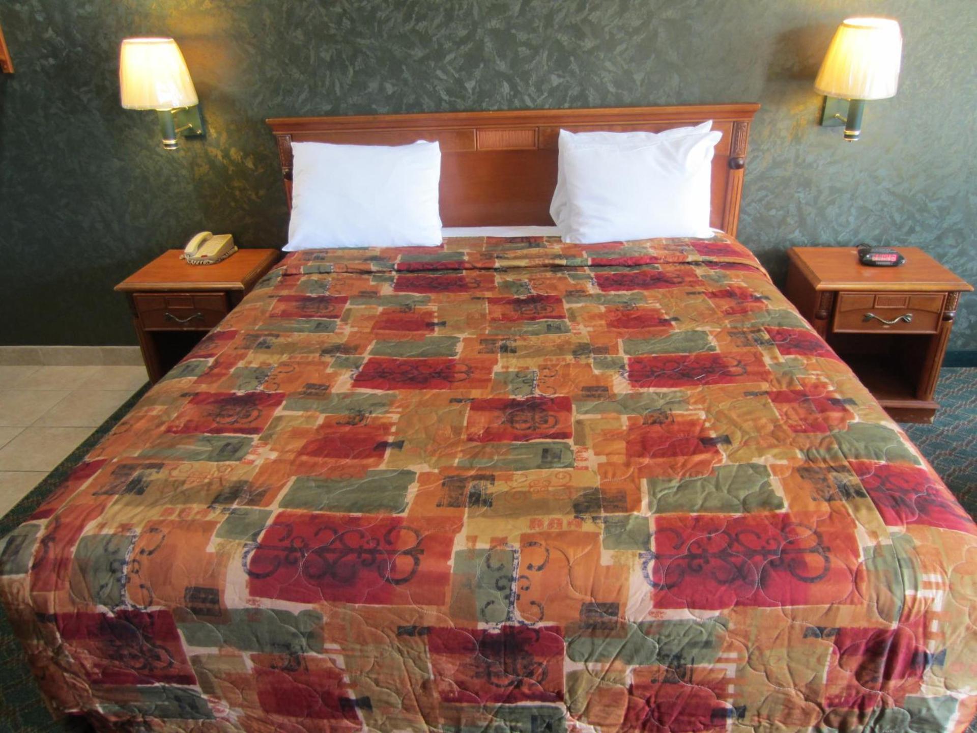 Crystal Inn Suites & Spas photo 30