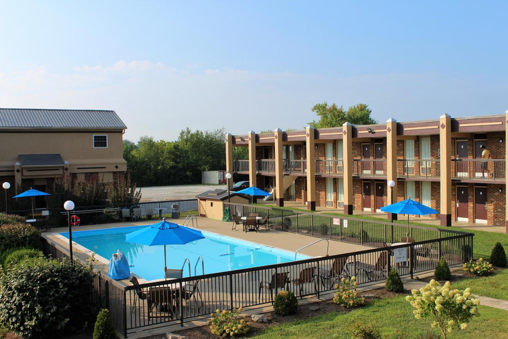 Bluegrass Inn photo 28