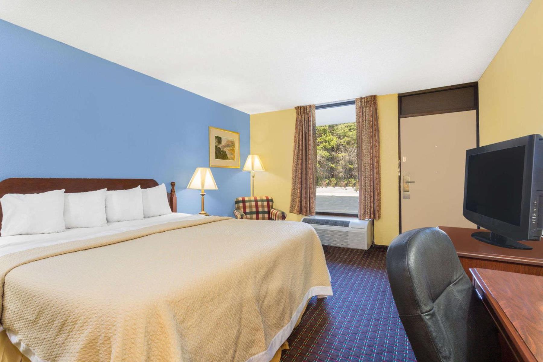 Days Inn by Wyndham Mocksville photo 17