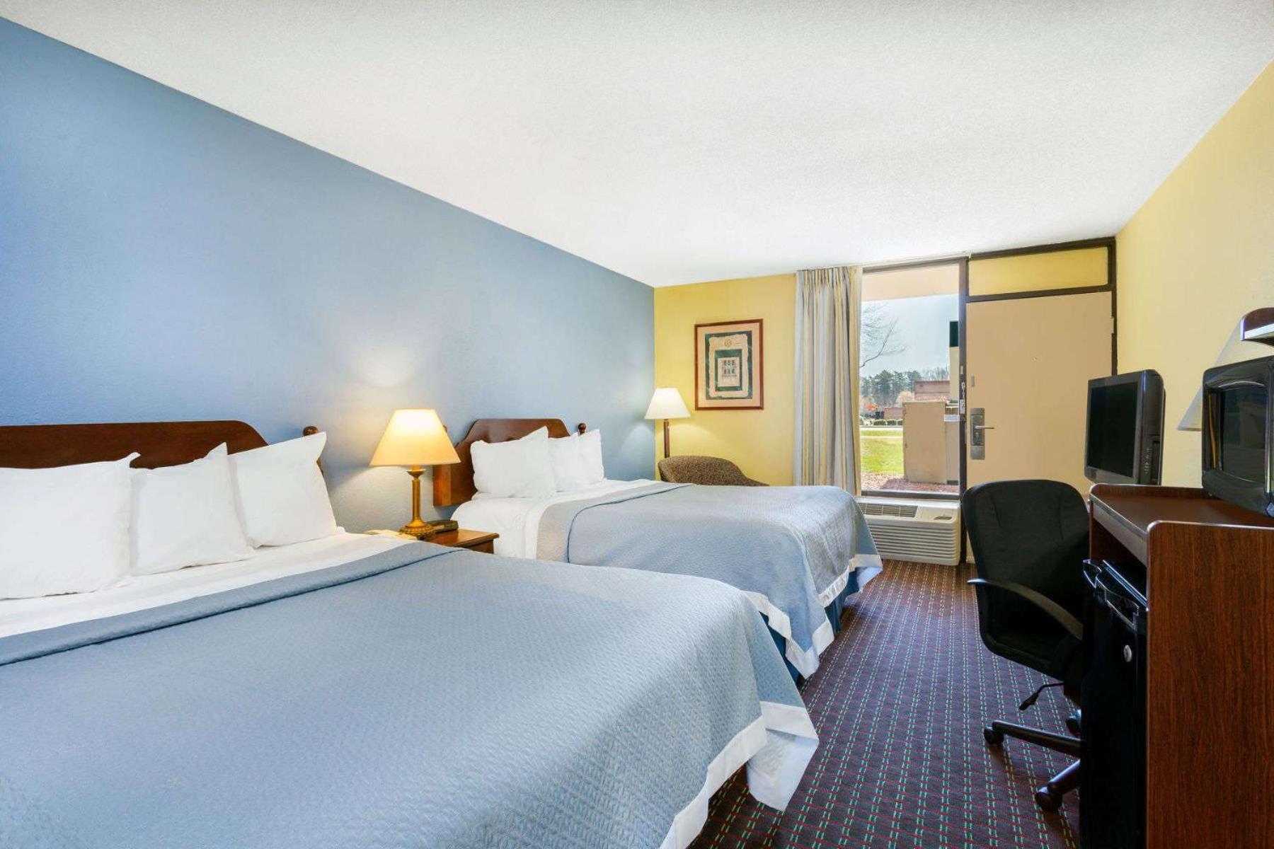 Days Inn by Wyndham Mocksville photo 23