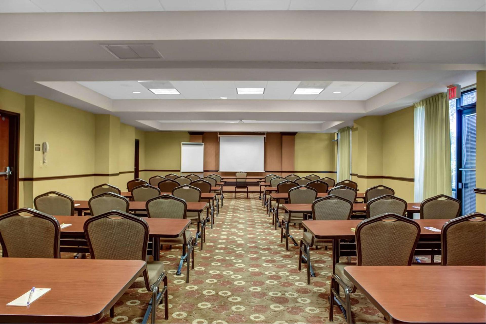 Hyatt Place Fort Lauderdale Cruise Port & Convention Center - Newly Renovated photo 73