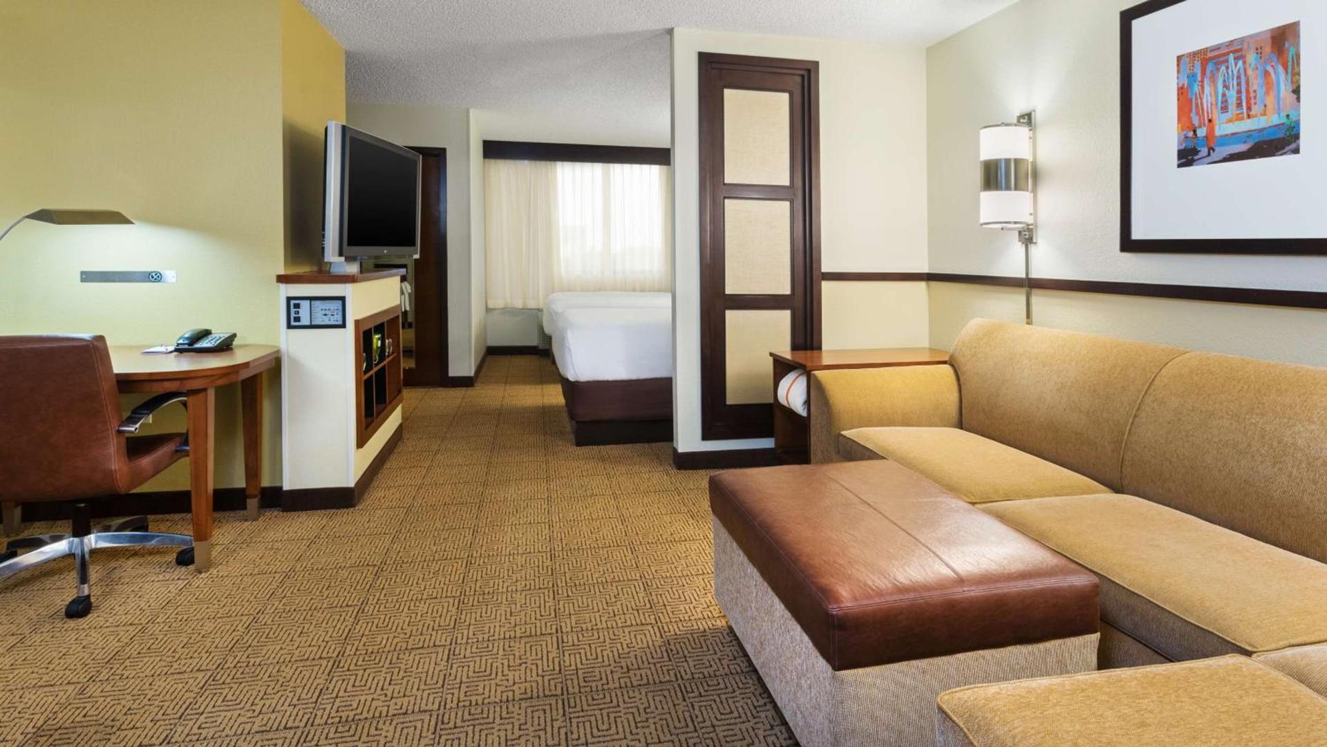 Hyatt Place Fort Lauderdale Cruise Port & Convention Center - Newly Renovated photo 54