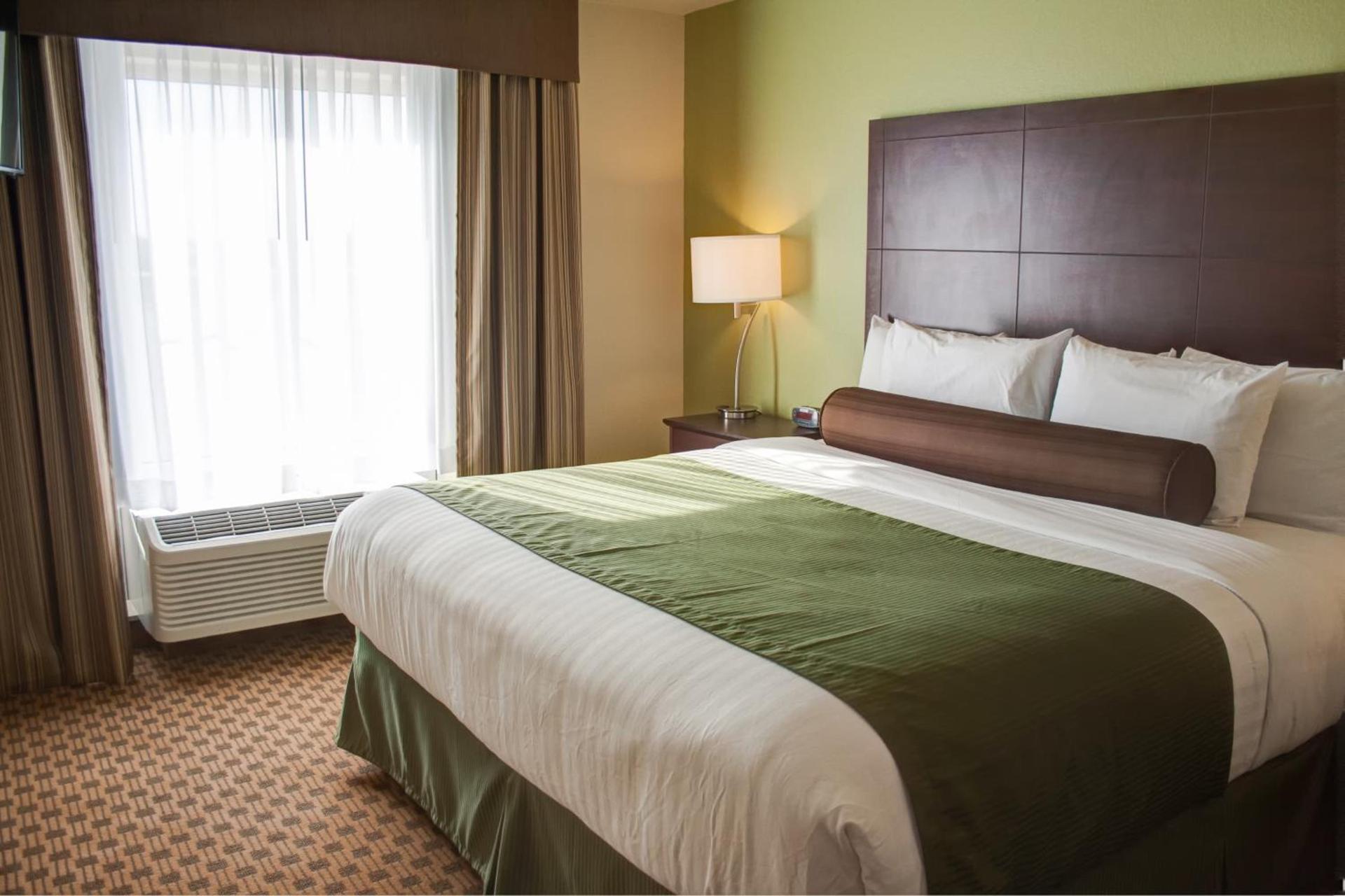 Cobblestone Hotel and Suites - Jefferson photo 20