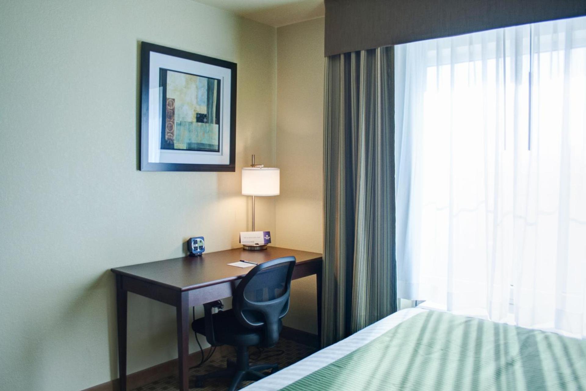 Cobblestone Hotel and Suites - Jefferson photo 23