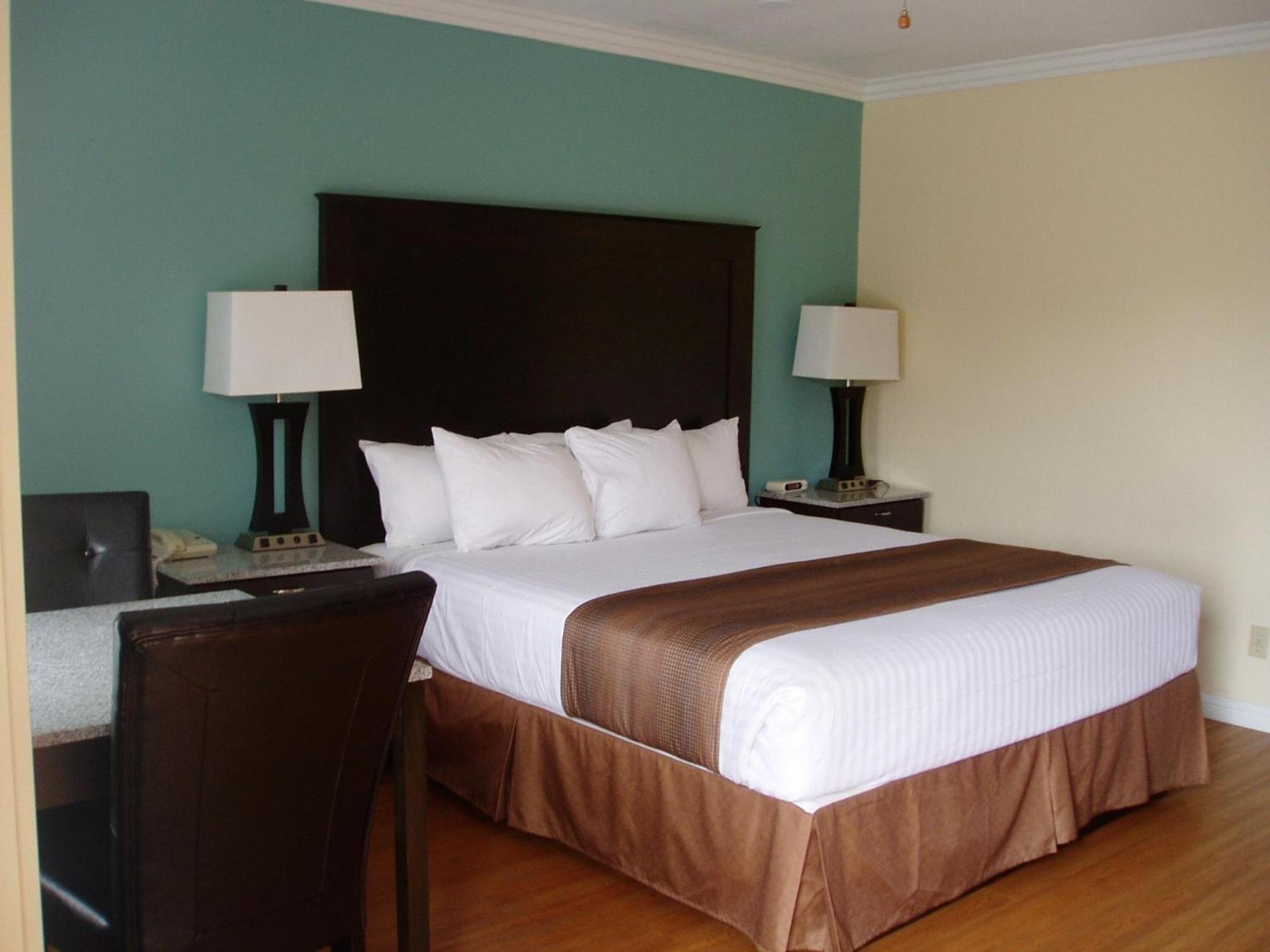 Rockview Inn and Suites - Morro Bay CA photo 7