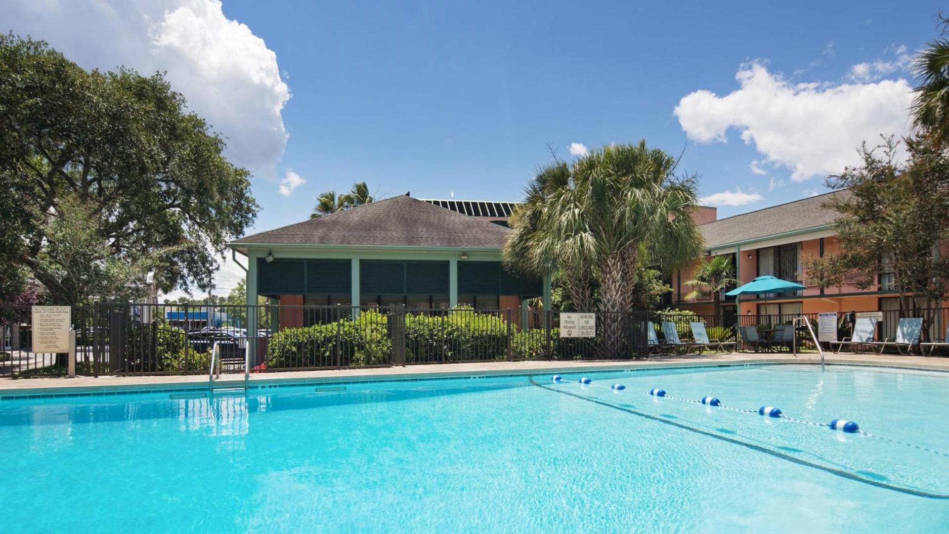 Best Western Charleston Inn photo 58