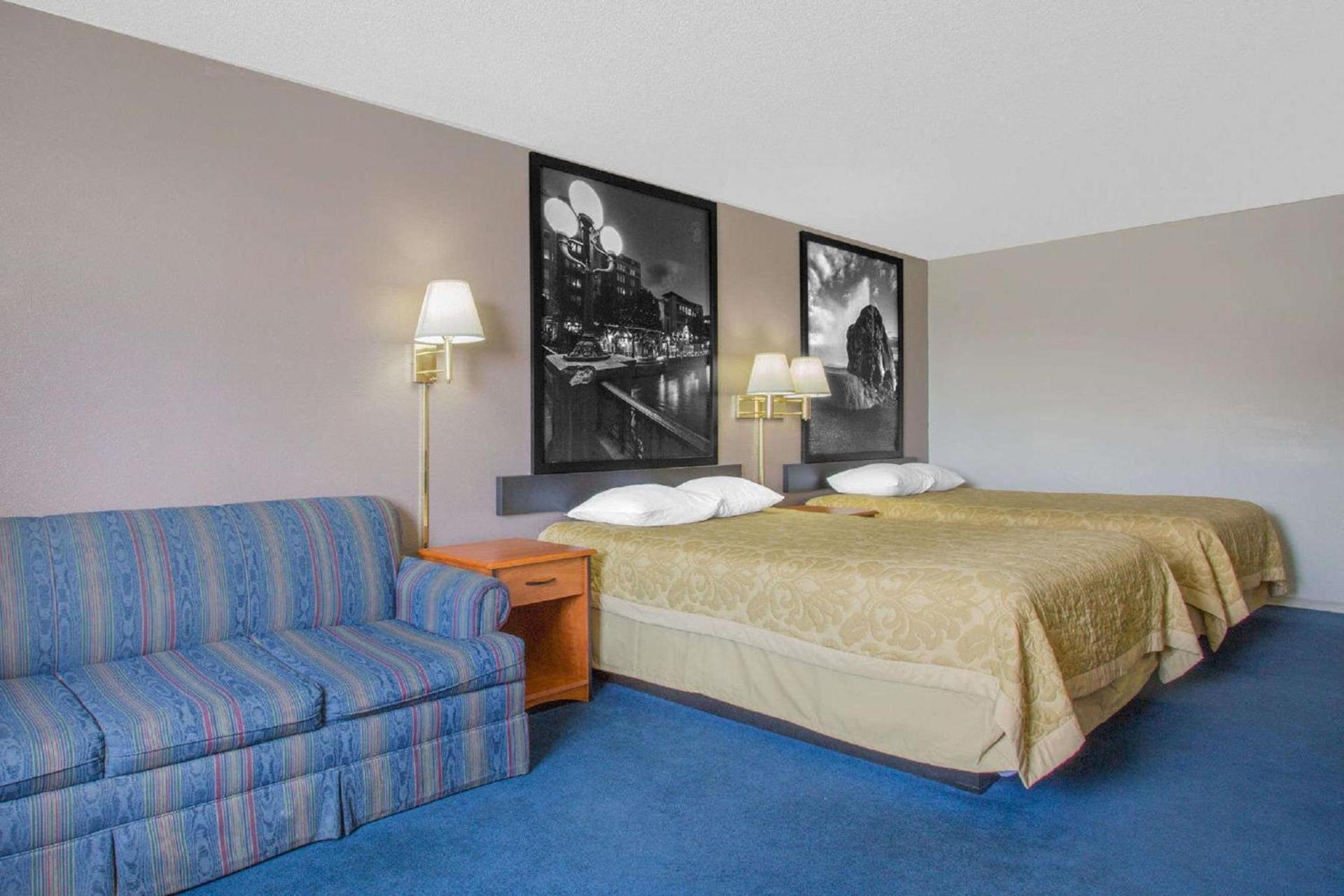 Super 8 by Wyndham Winnemucca NV photo 31