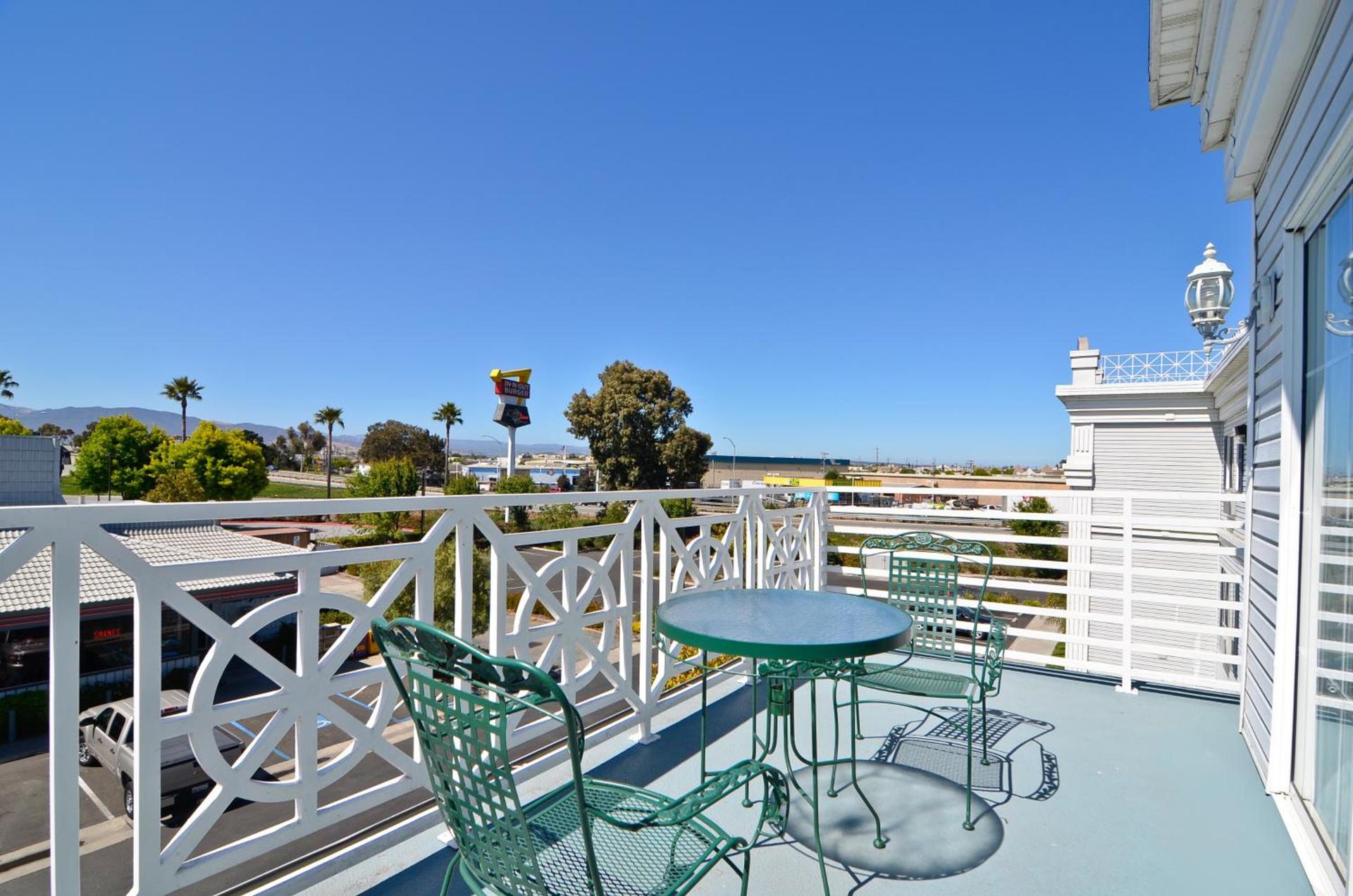 Best Western Salinas Monterey photo 34