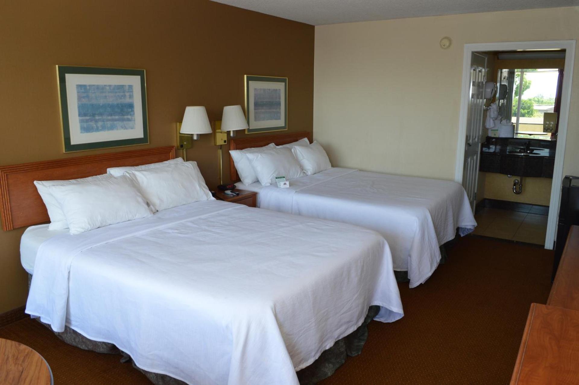 Ontario Airport Inn photo 20