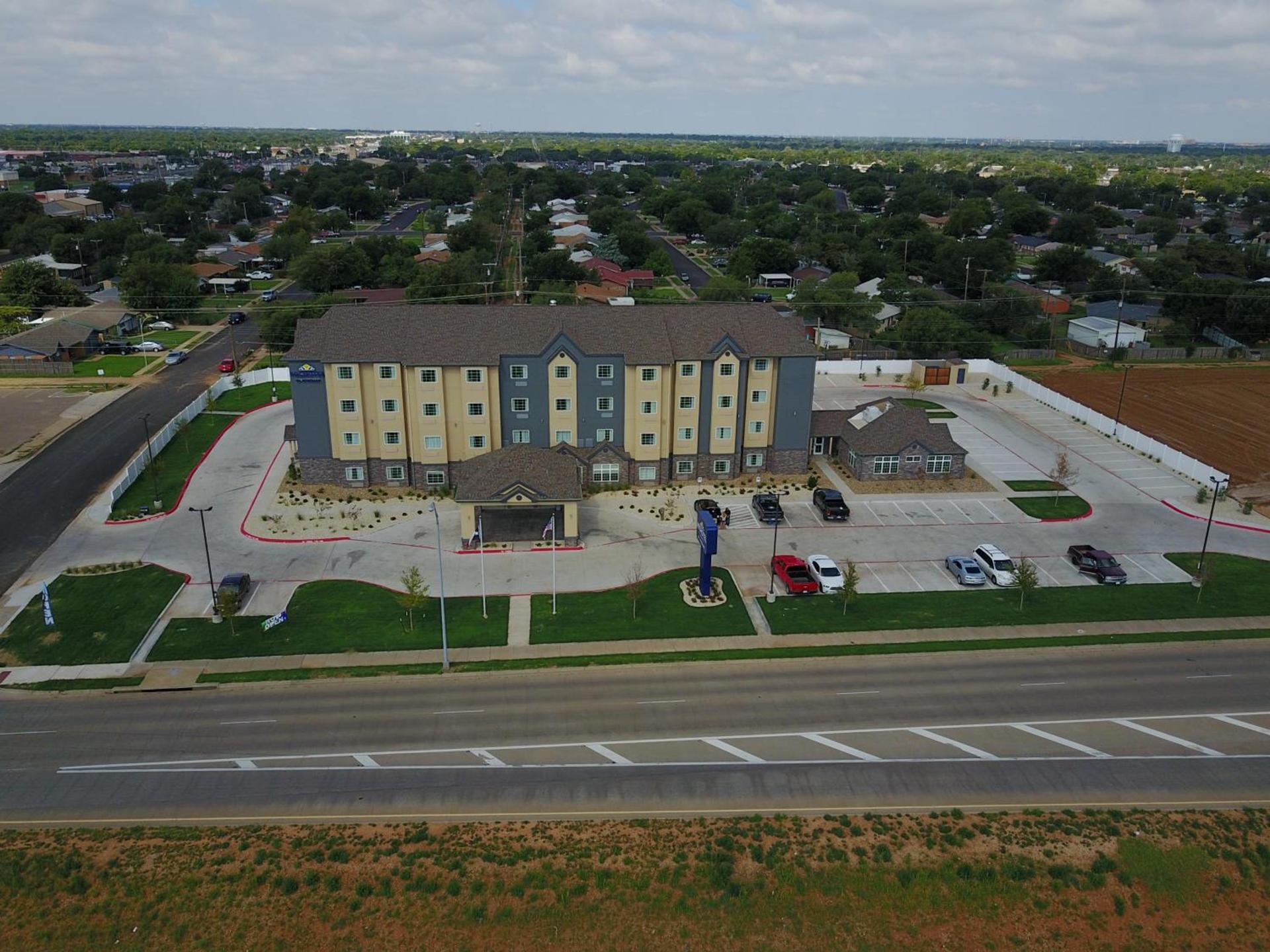 Microtel Inn & Suites by Wyndham Lubbock photo 17