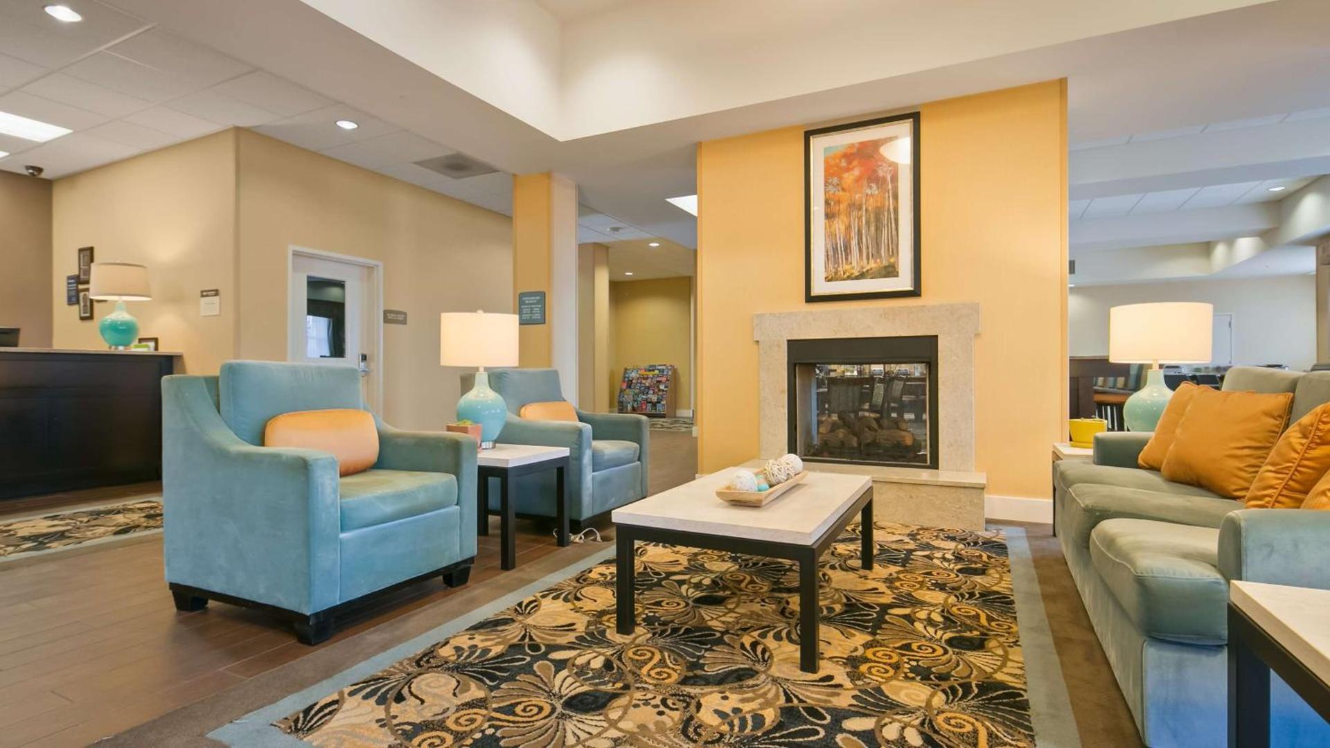 Best Western Plus Arlington/Marysville photo 2