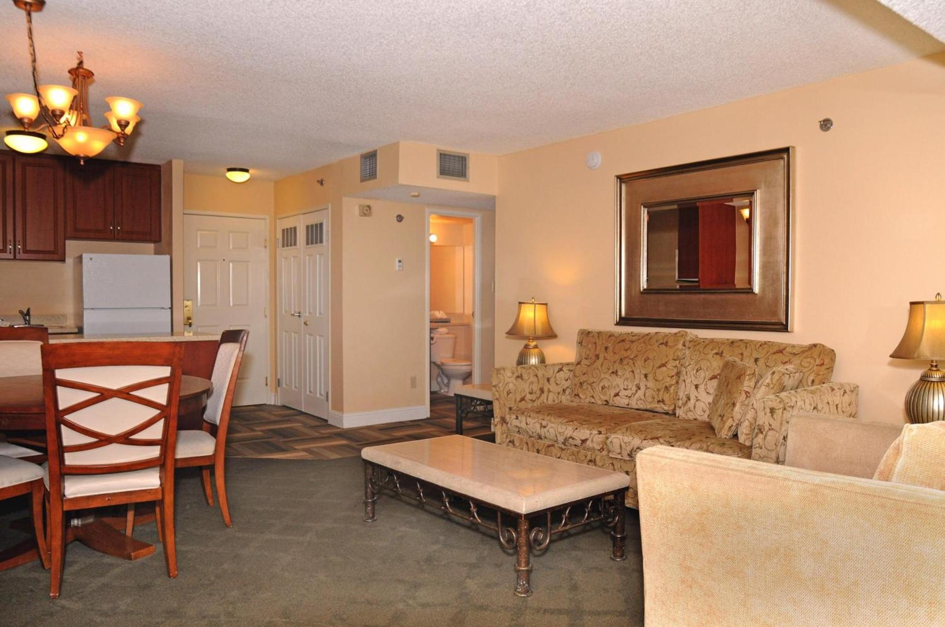 Jockey Resort Suites Center Strip photo 3