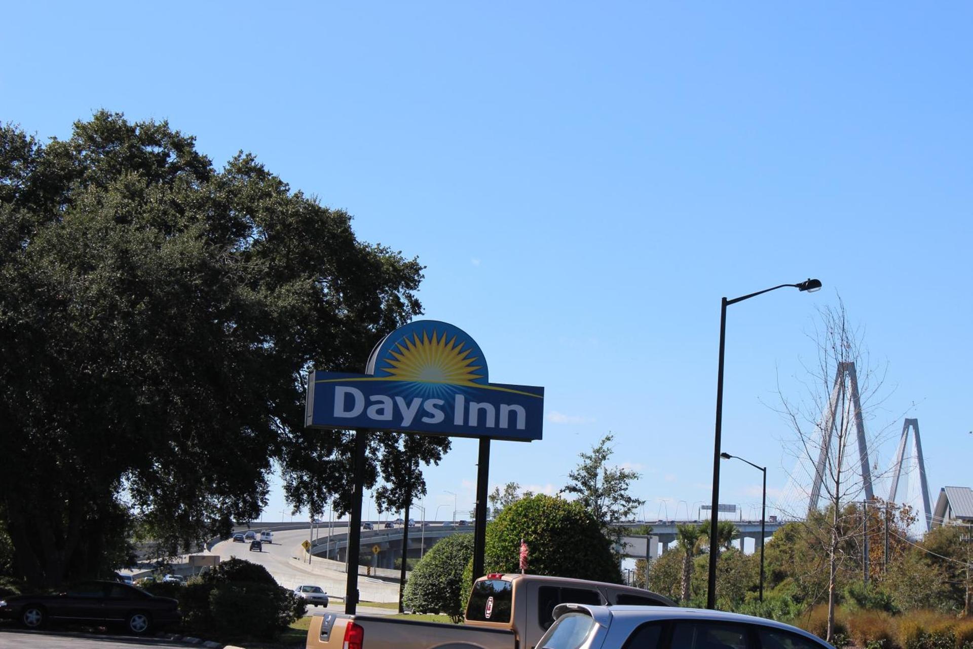 Days Inn by Wyndham Mt Pleasant-Charleston-Patriots Point photo 27