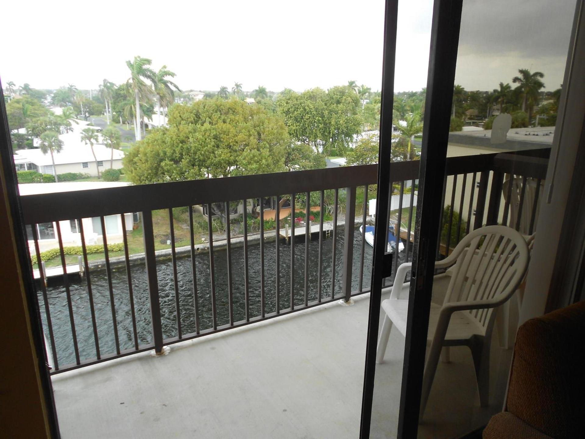 Surfsider Resort - A Timeshare Resort photo 4