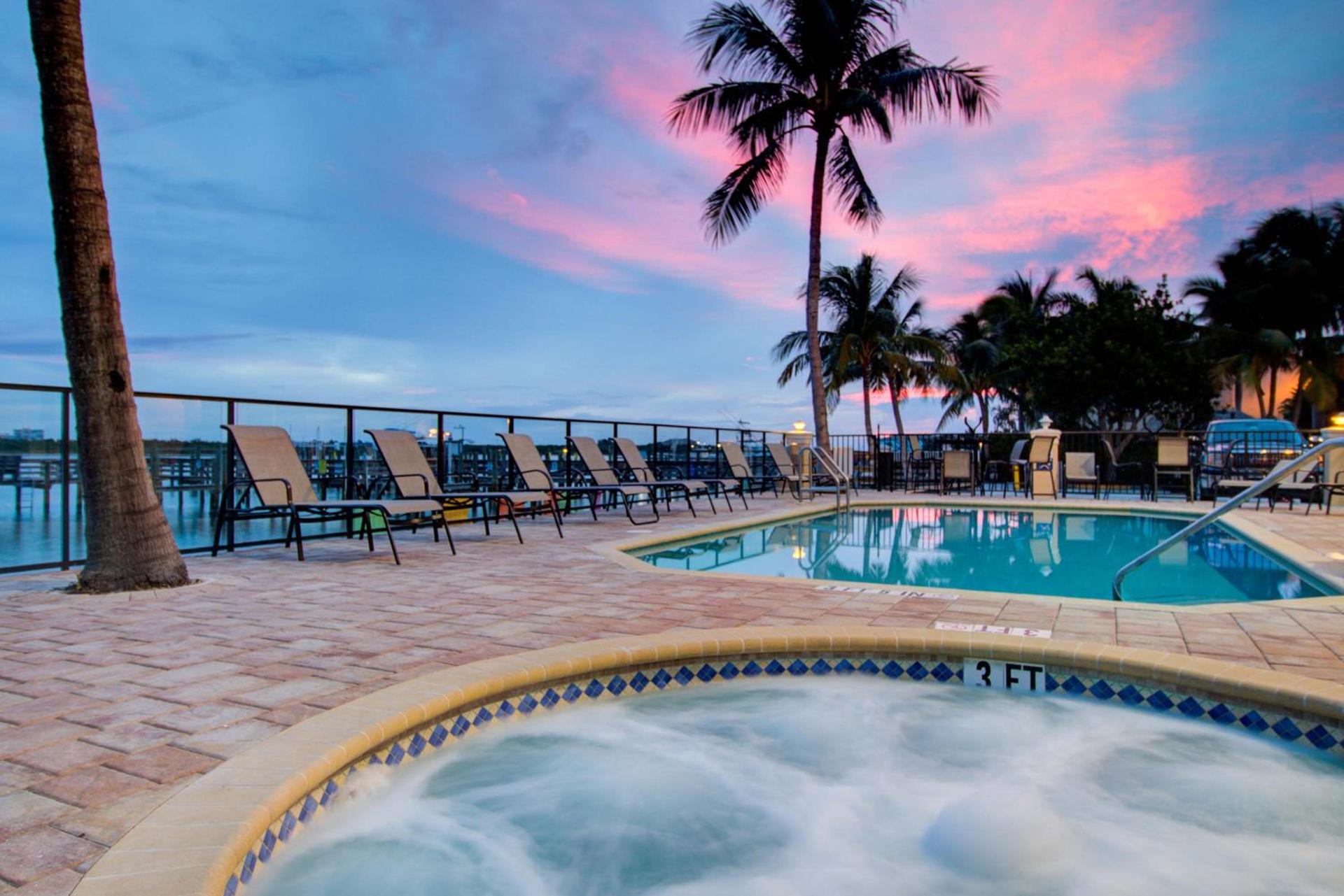 Hutchinson Island Hotel photo 37