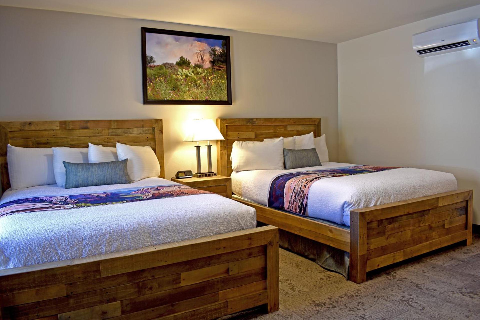 Bumbleberry Inn photo 79