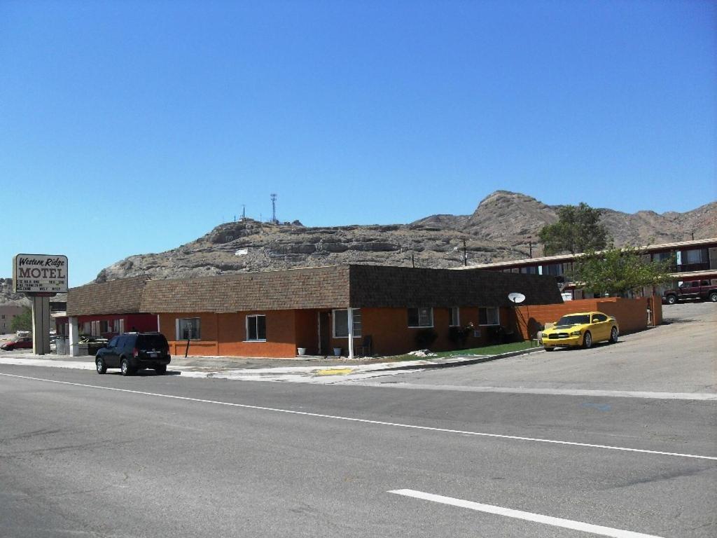 Western Ridge Motel photo 19