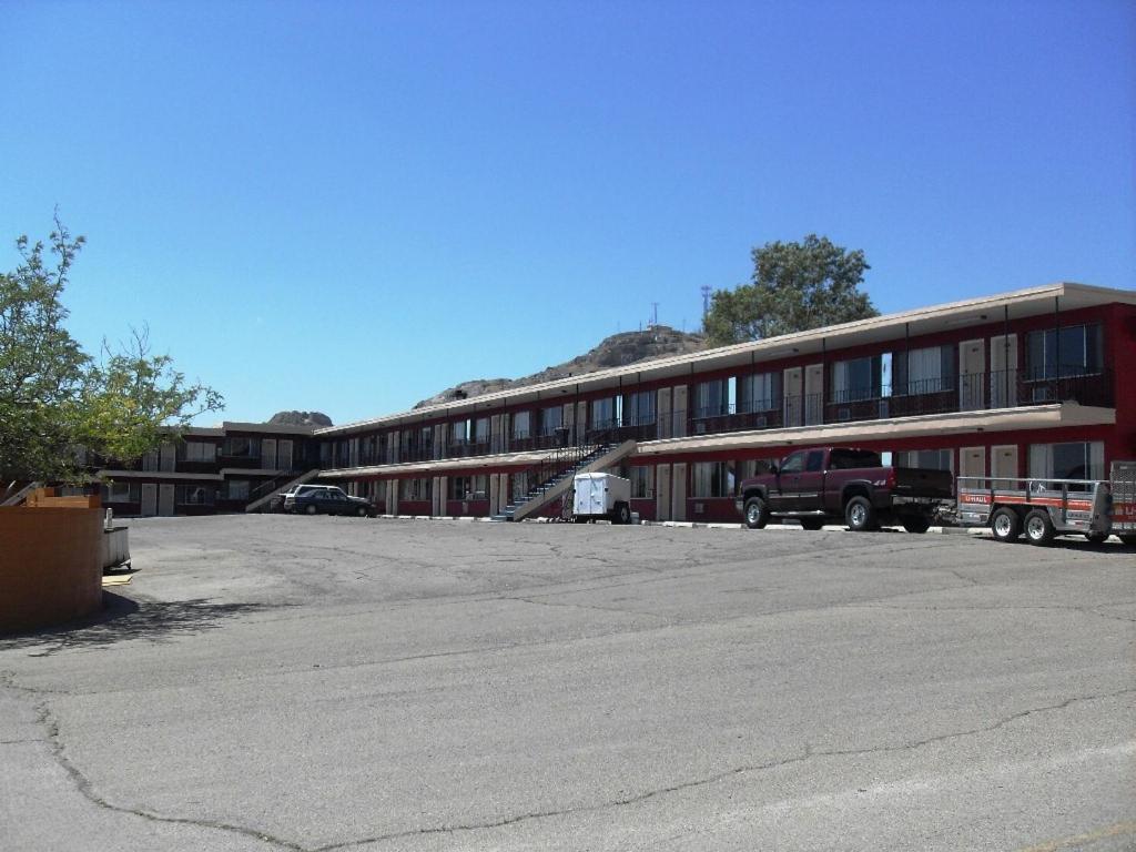Western Ridge Motel photo 15