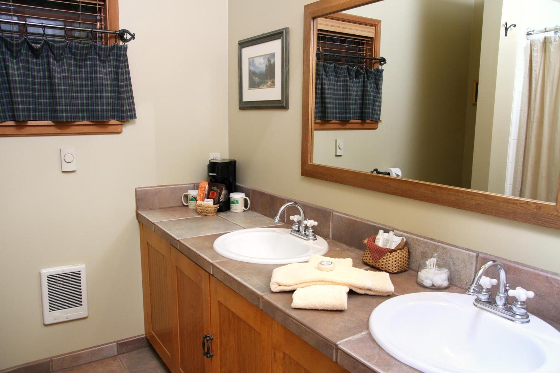 Weasku Inn photo 42
