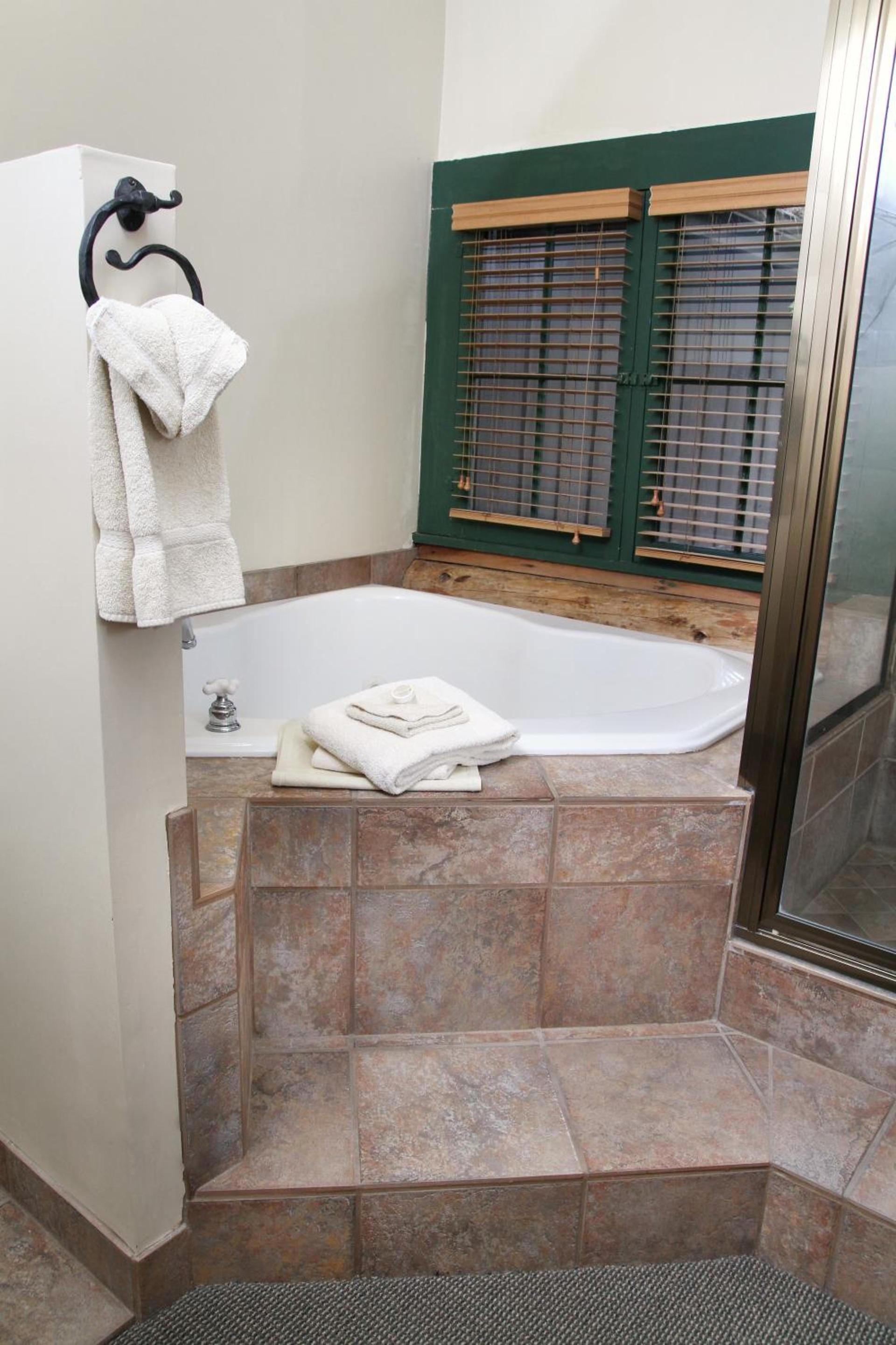Weasku Inn photo 57