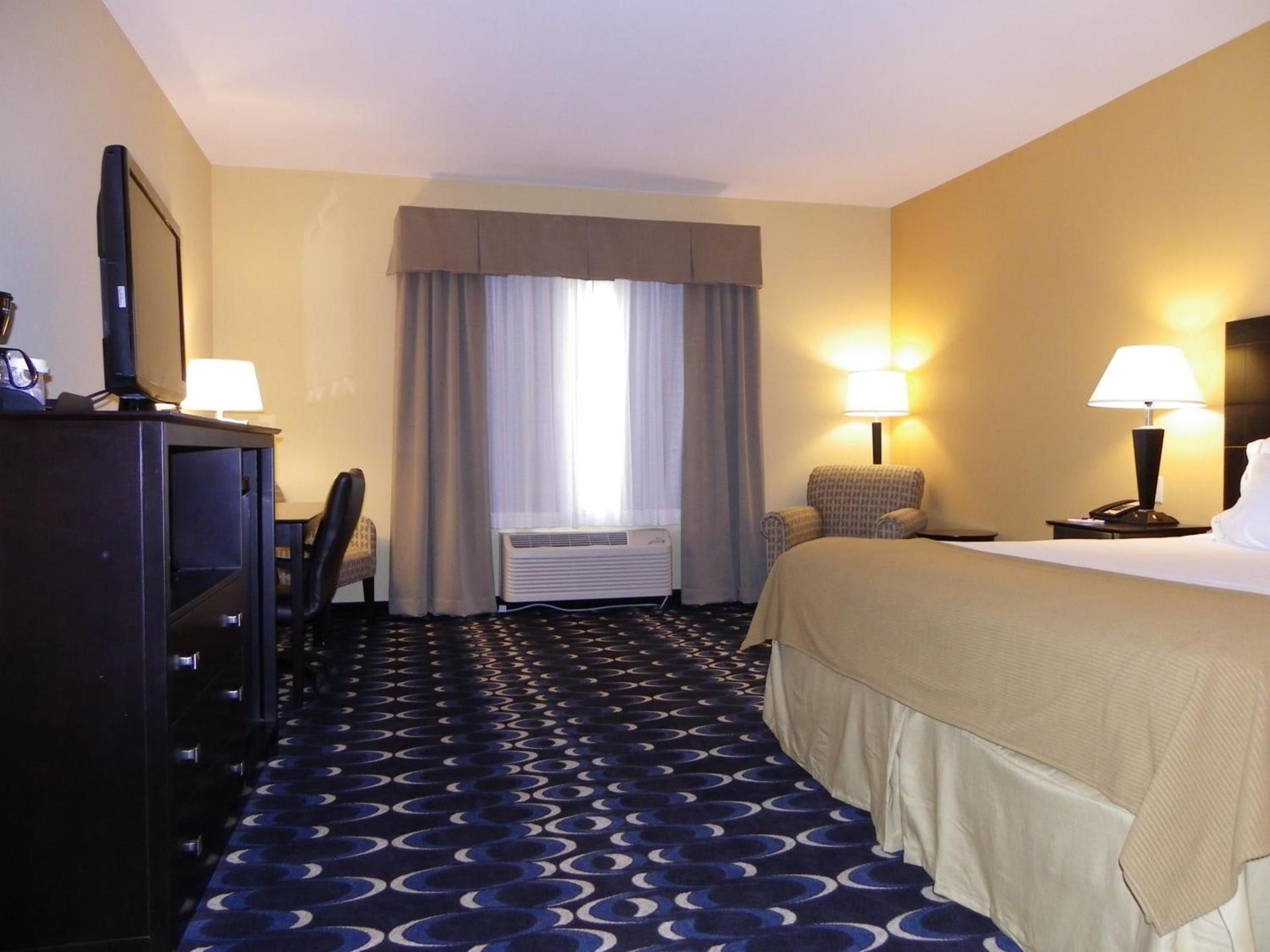 Holiday Inn Express & Suites Las Cruces North photo 3