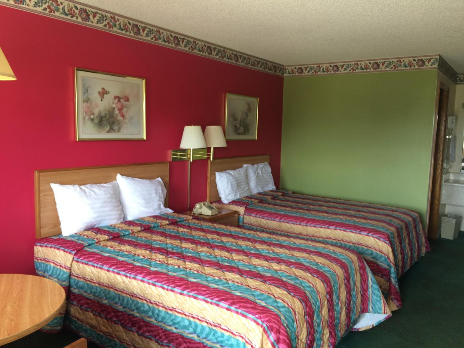 Western Motel - Camilla photo 12