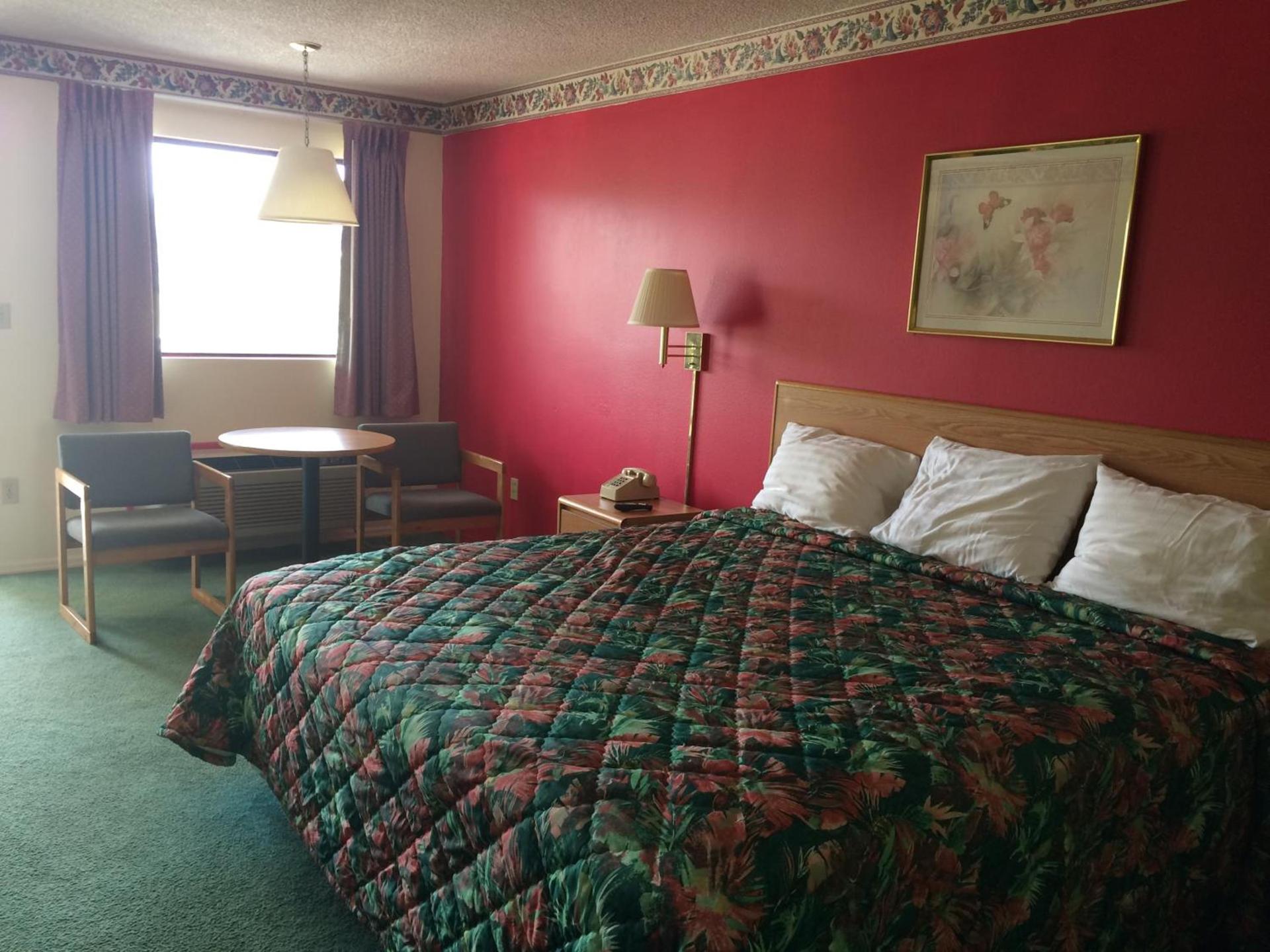 Western Motel - Camilla photo 15
