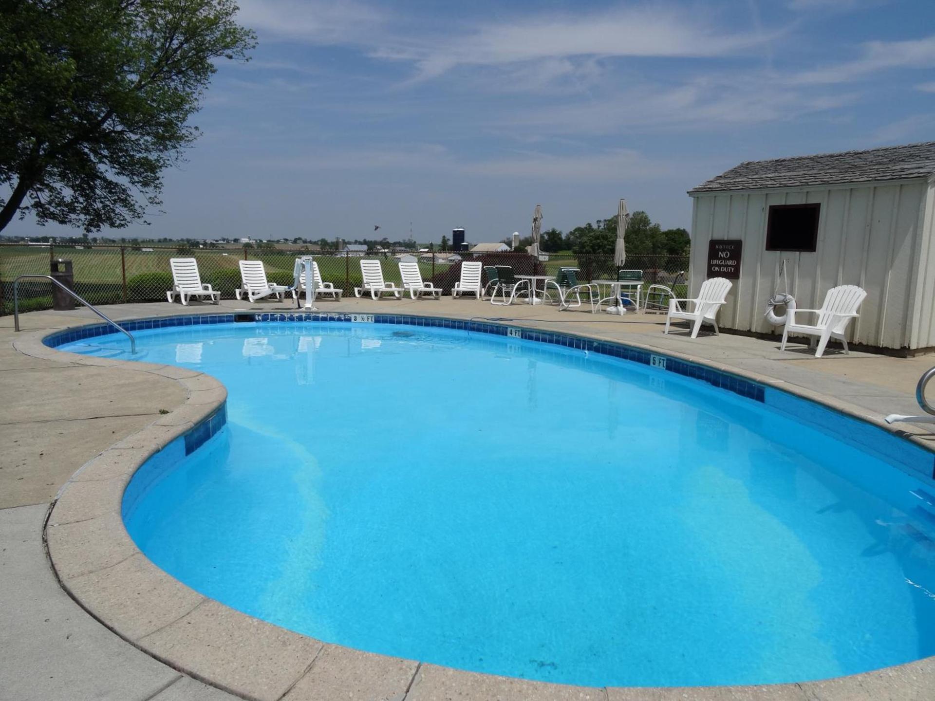 Amish Country Motel photo 2