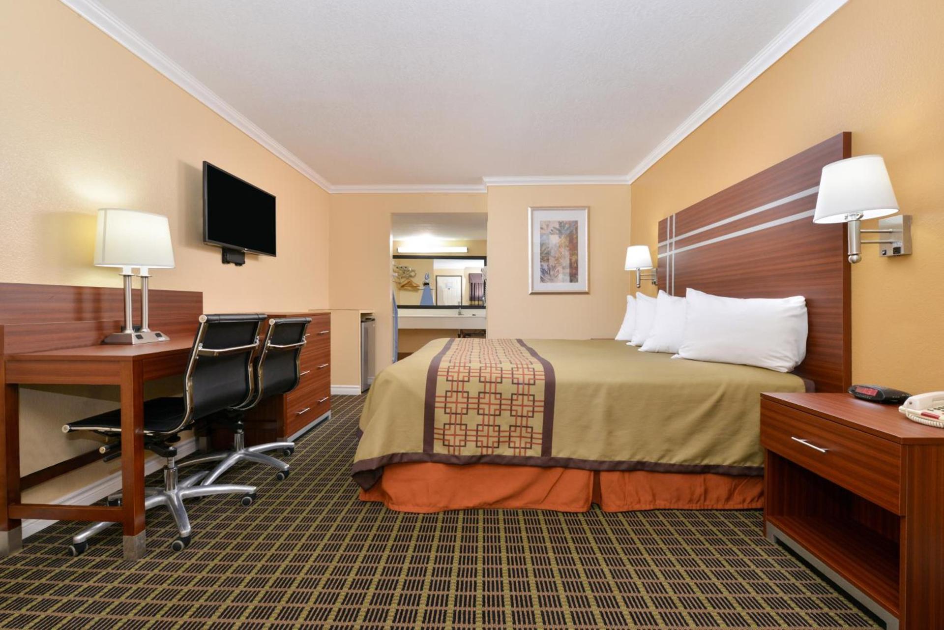 Americas Best Value Inn - Azusa/Pasadena photo 14