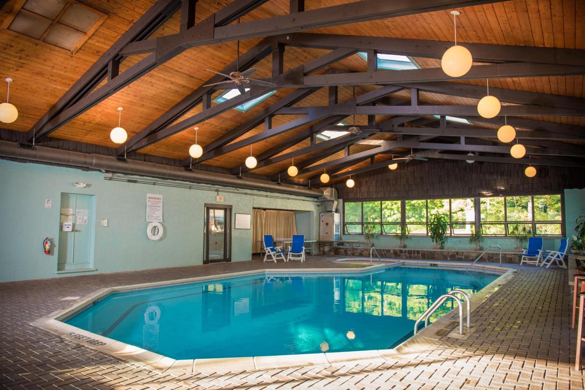 Bayside Resort, Lake George NY photo 5