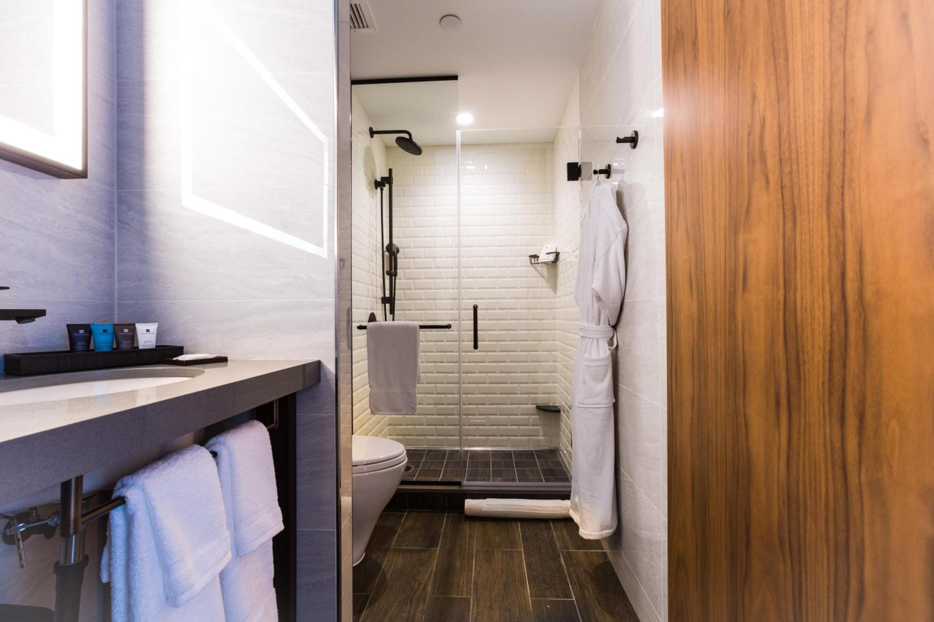 Crowne Plaza HY36 Midtown Manhattan by IHG photo 3