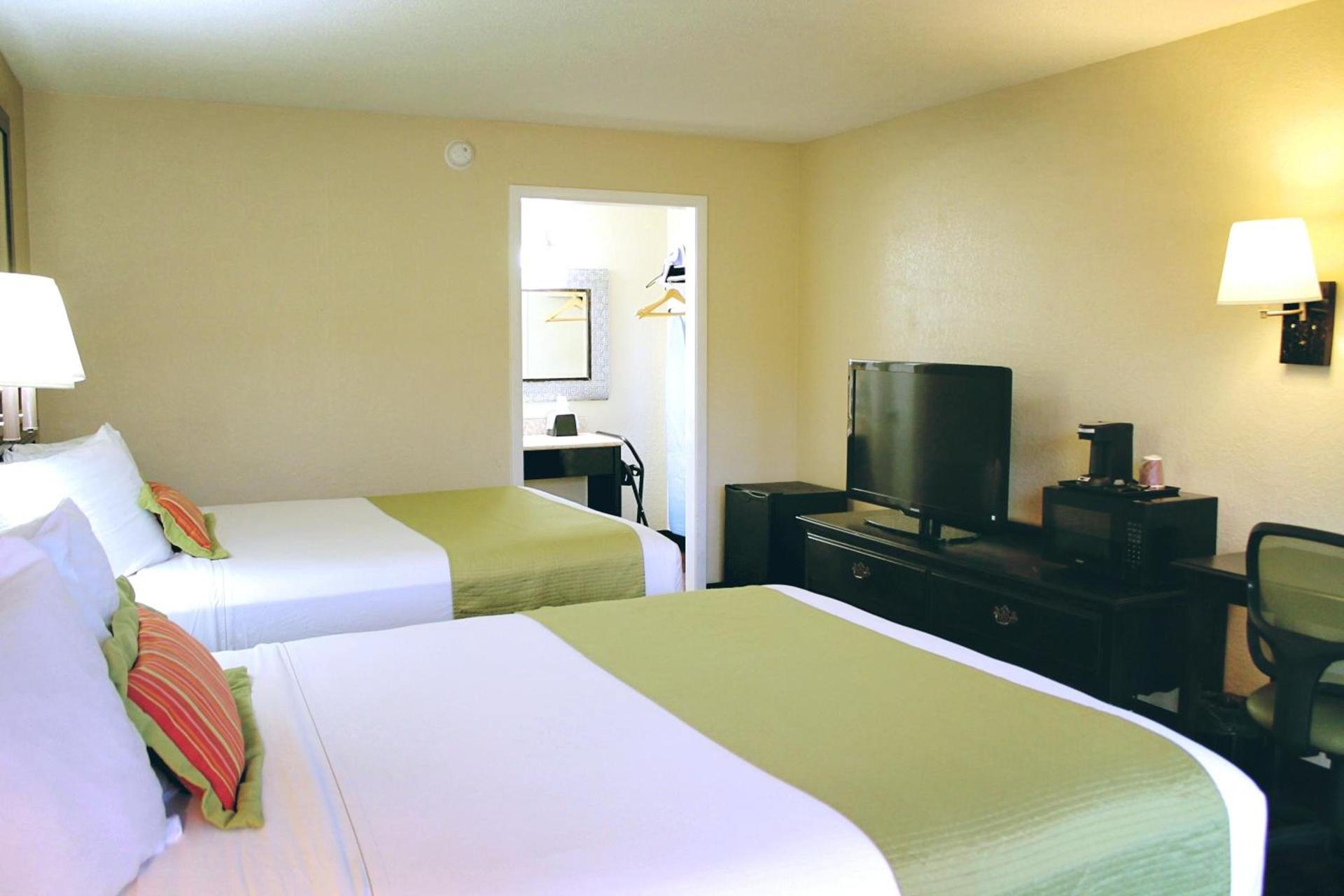 Residence Hub Inn and Suites photo 8
